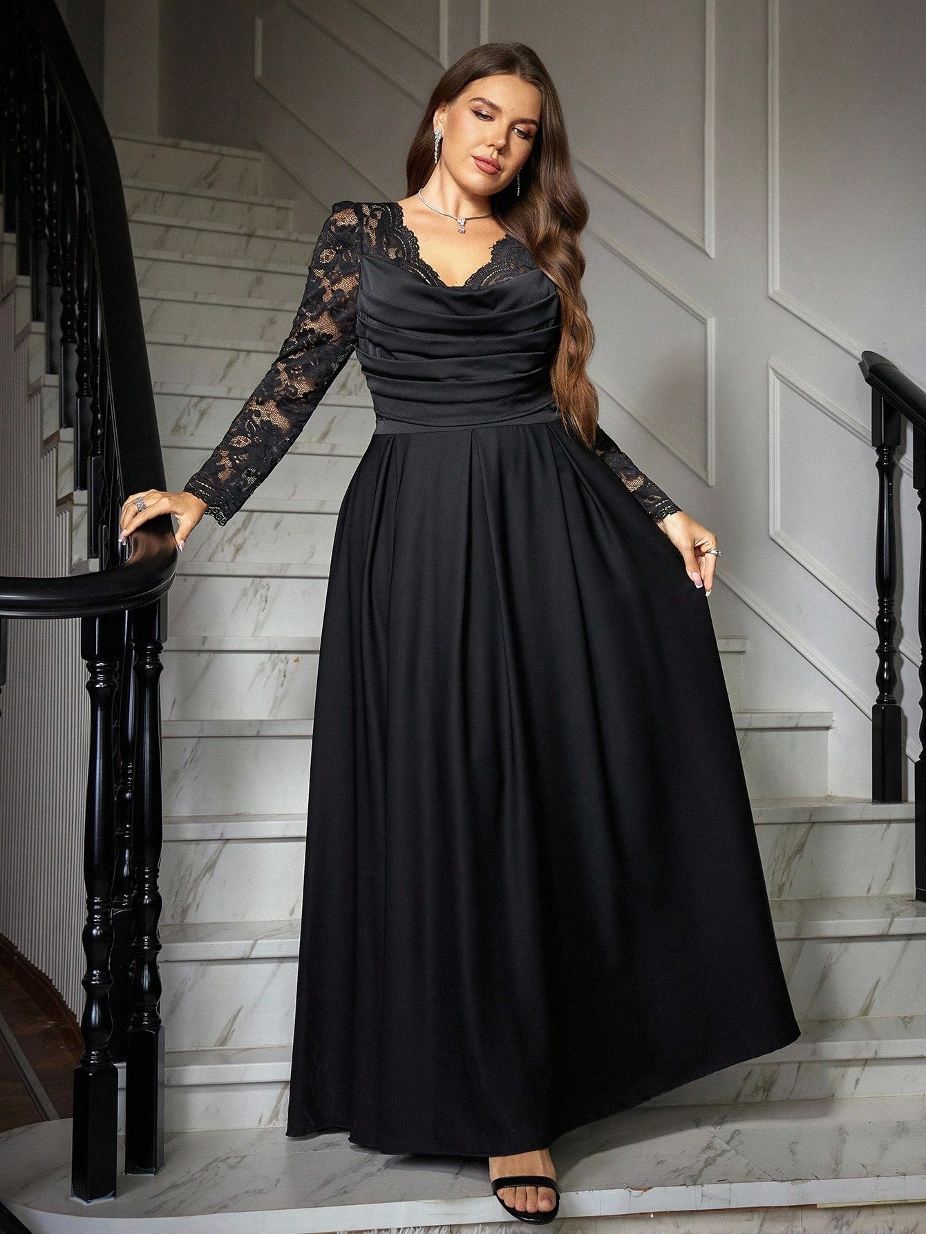 Shein Plus Size Černé Šaty S Ažurovými Rukávy 52 1 Ma