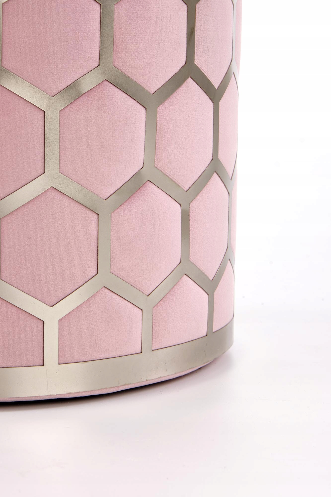 PUFA AQUA HALMAR VELVET-JASNY RÓŻOWY Marka Halmar