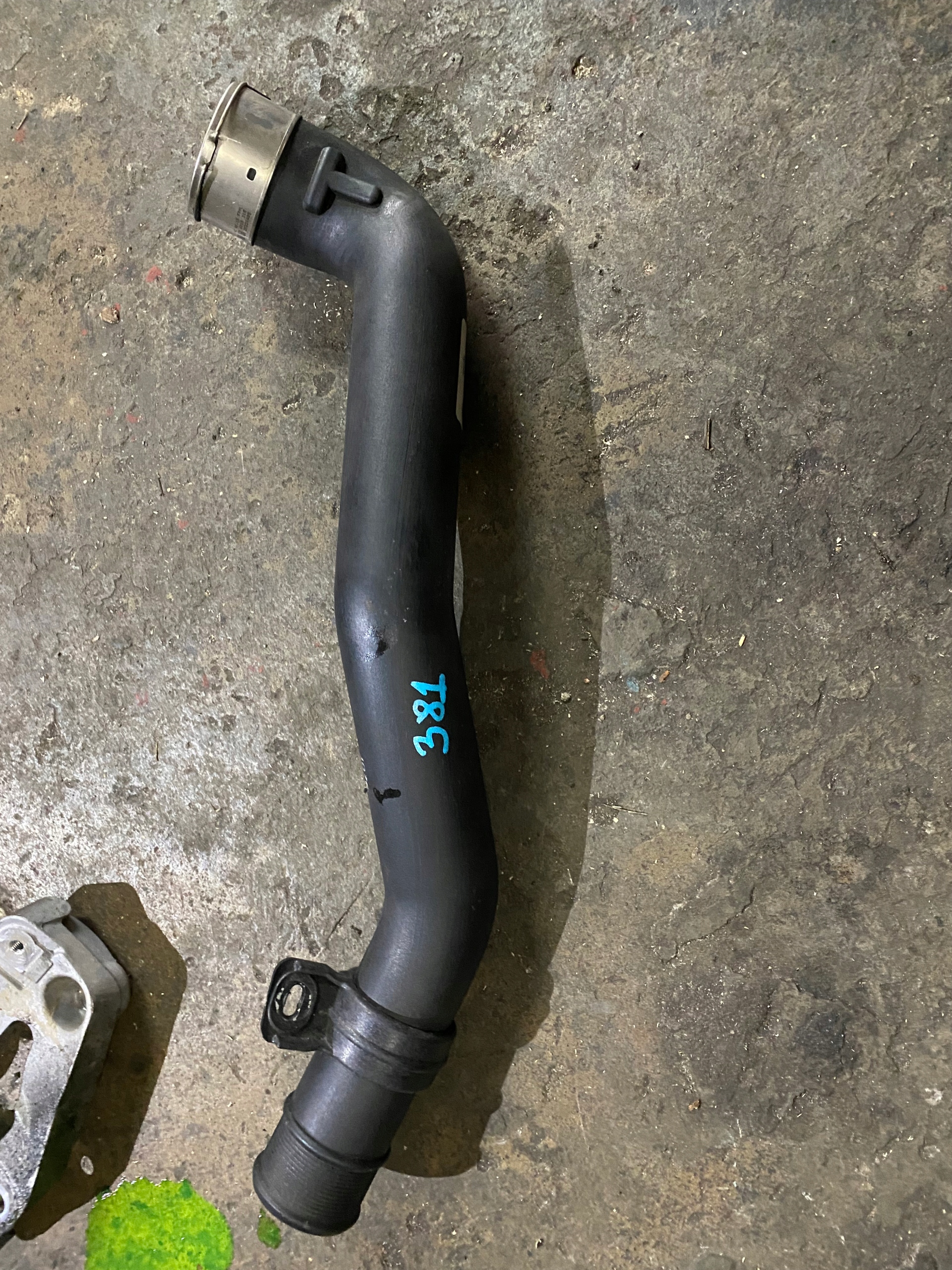 38919D - 381 JEEP GRAND CHEROKKE WK2 ИНТЕРКУЛЕРНЫЙ ПРОВОД