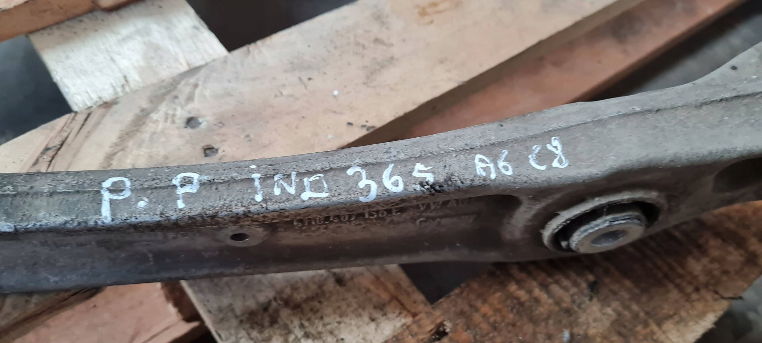A6 C8 4K arm right front front 4M0407156E A7 4K Q7 Q8 4M