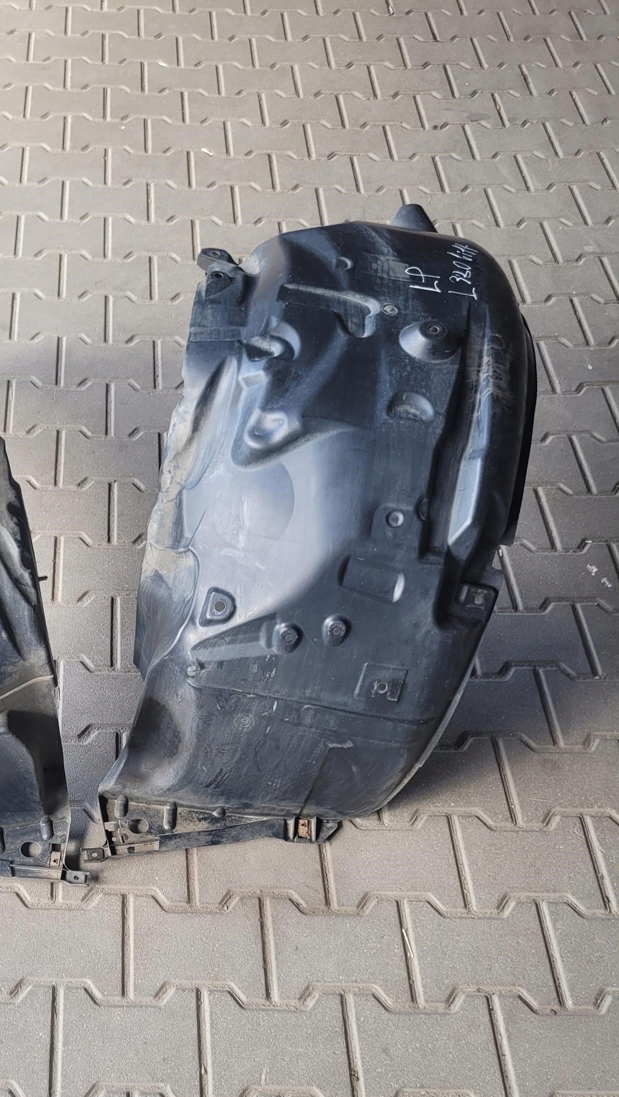 mudguard front front left RANGE ROVER III SPORT L320 LIFT