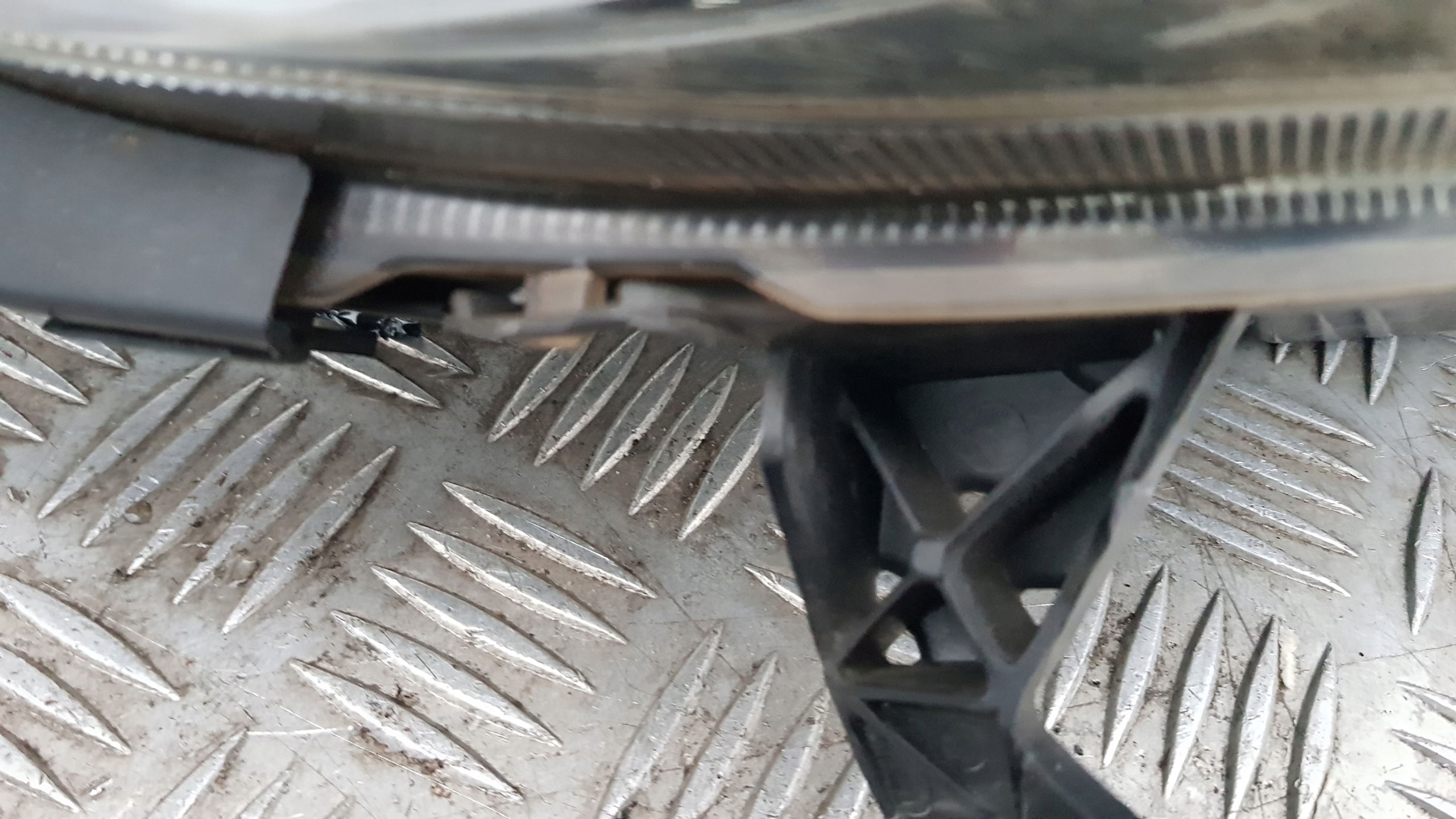 NISSAN MICRA K12 light left front 26060BC505