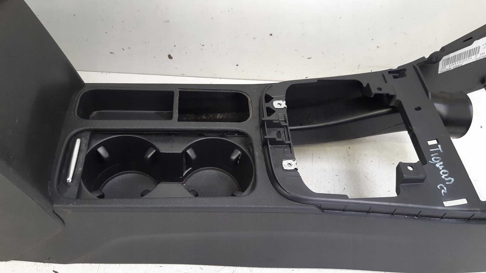 bracciolo tunel VW Tiguan 1,4 TSI