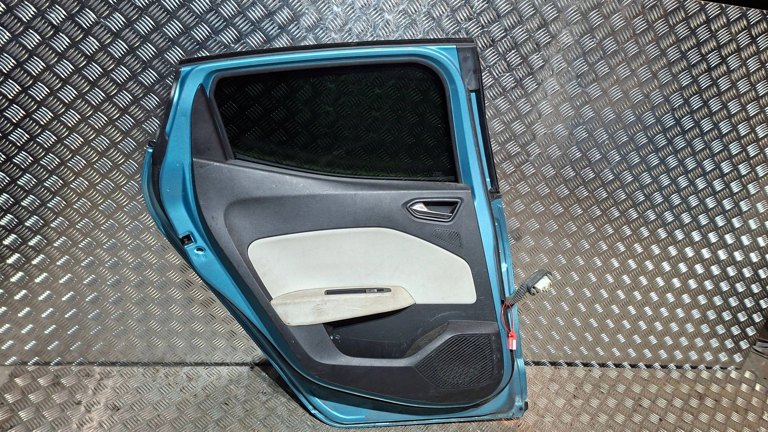 door rear part left RENAULT RENAULT CLIO V 2019