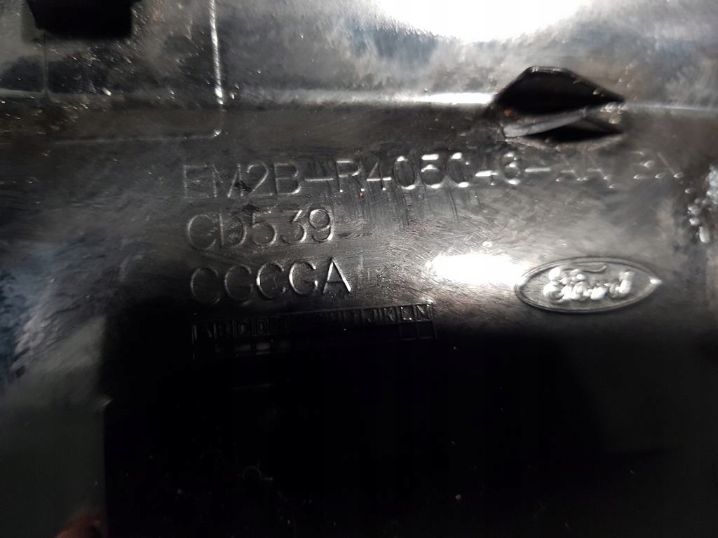 KLAPKA WLEWU PALIWA CZARNA FORD S MAX MK2 Color black