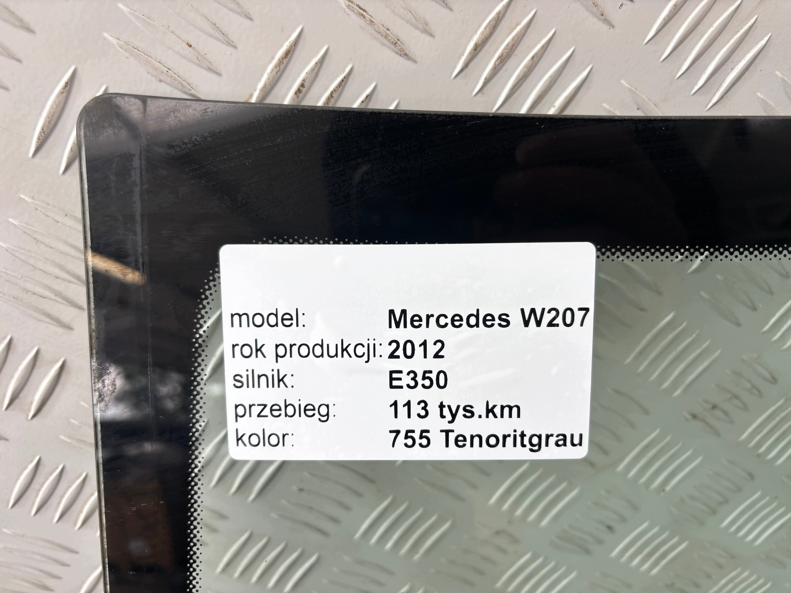 MERCEDES E-KLASA W207 09-16 window front iron SENSOR KAMERA 2012r. OEM