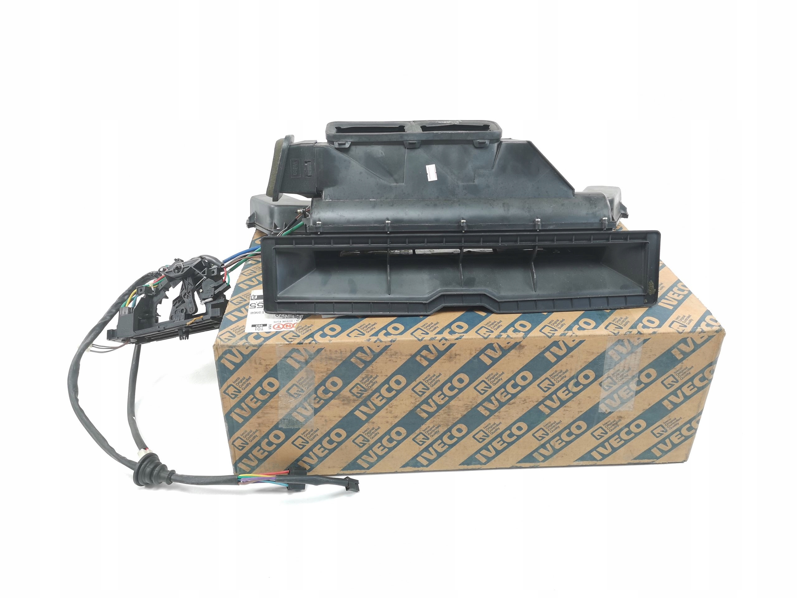 93931266 - ВЕНТИЛЯЦИОННЫЙ КАНАЛ IVECO DAILY 30-10 40-10