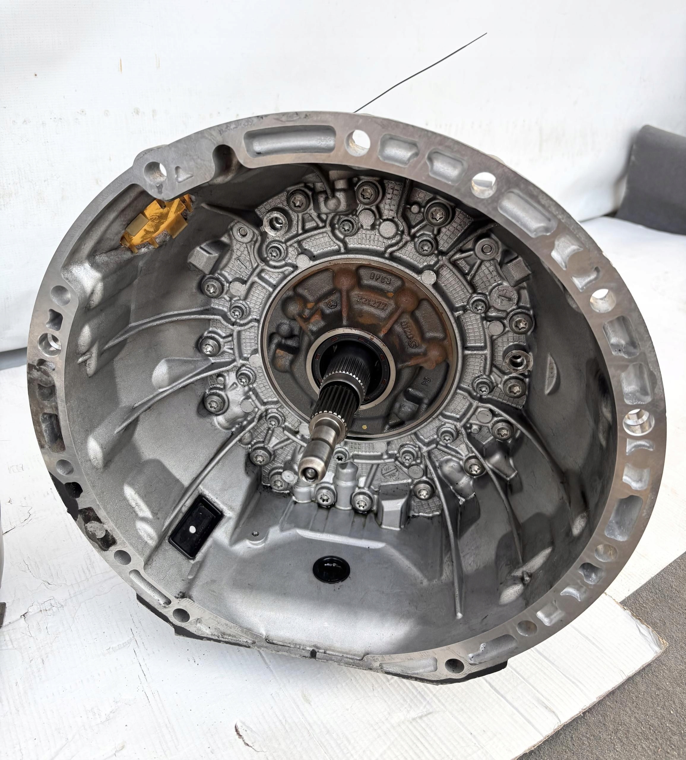 SPRINTER 906 13-17 2.2CDI A651 Getriebe AUTOMAT KONWERTER 9062709300