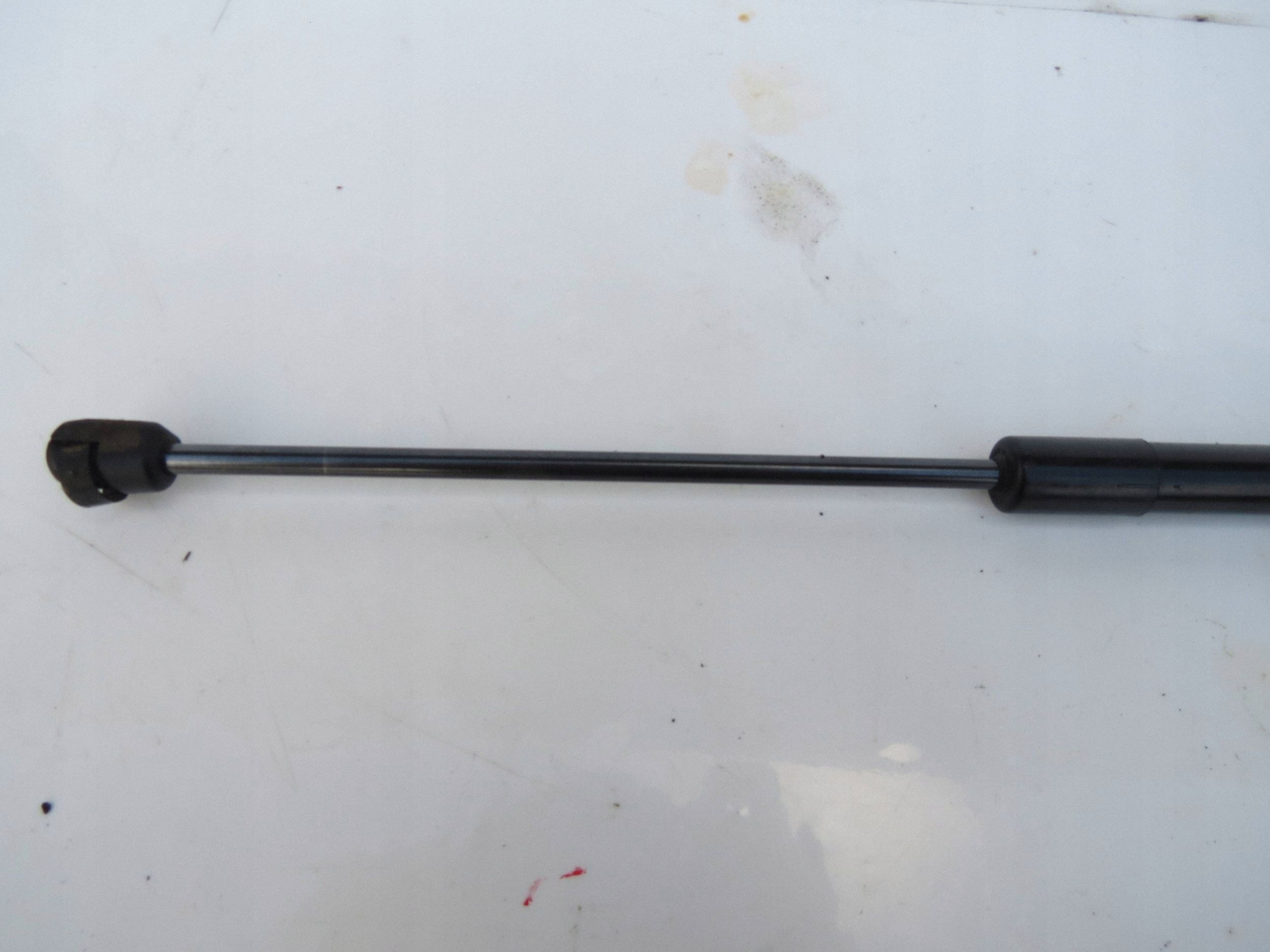 damper bonnet boot VOLVO V60 31395910
