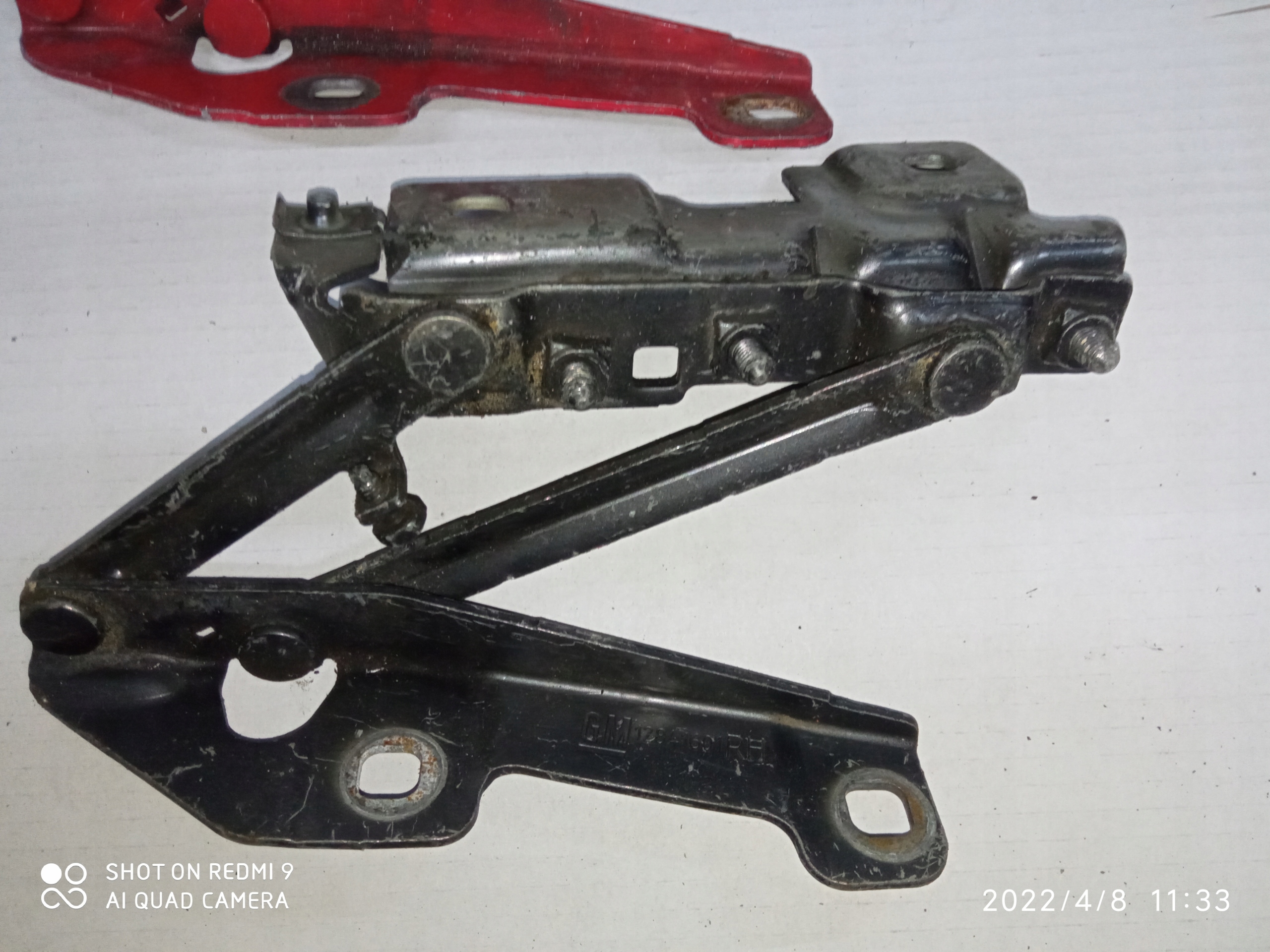 OPEL INSIGNIA A hinge bonnets right