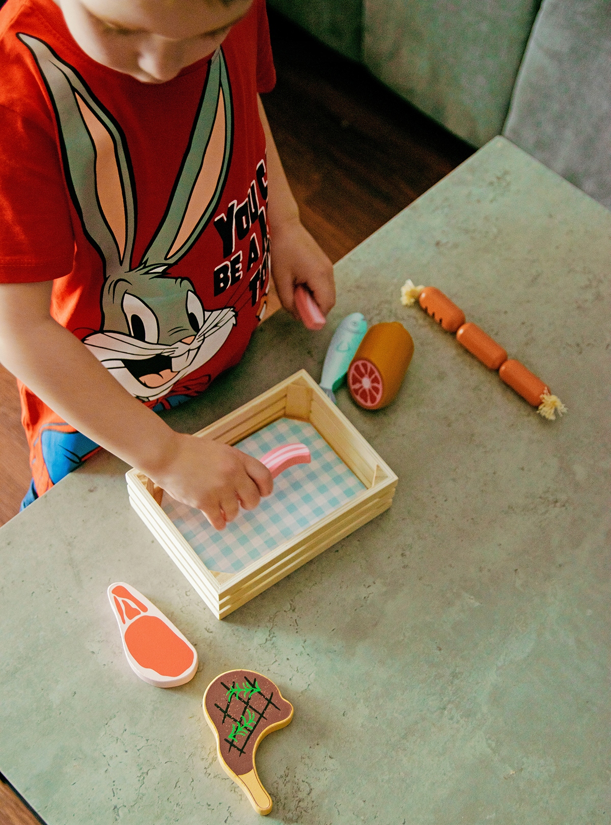 Zabawkowy Drewniany Koszyk Z Mięsem i Rybą Zabawka Edukacyjna dla Dzieci Wiek dziecka 2 lata +