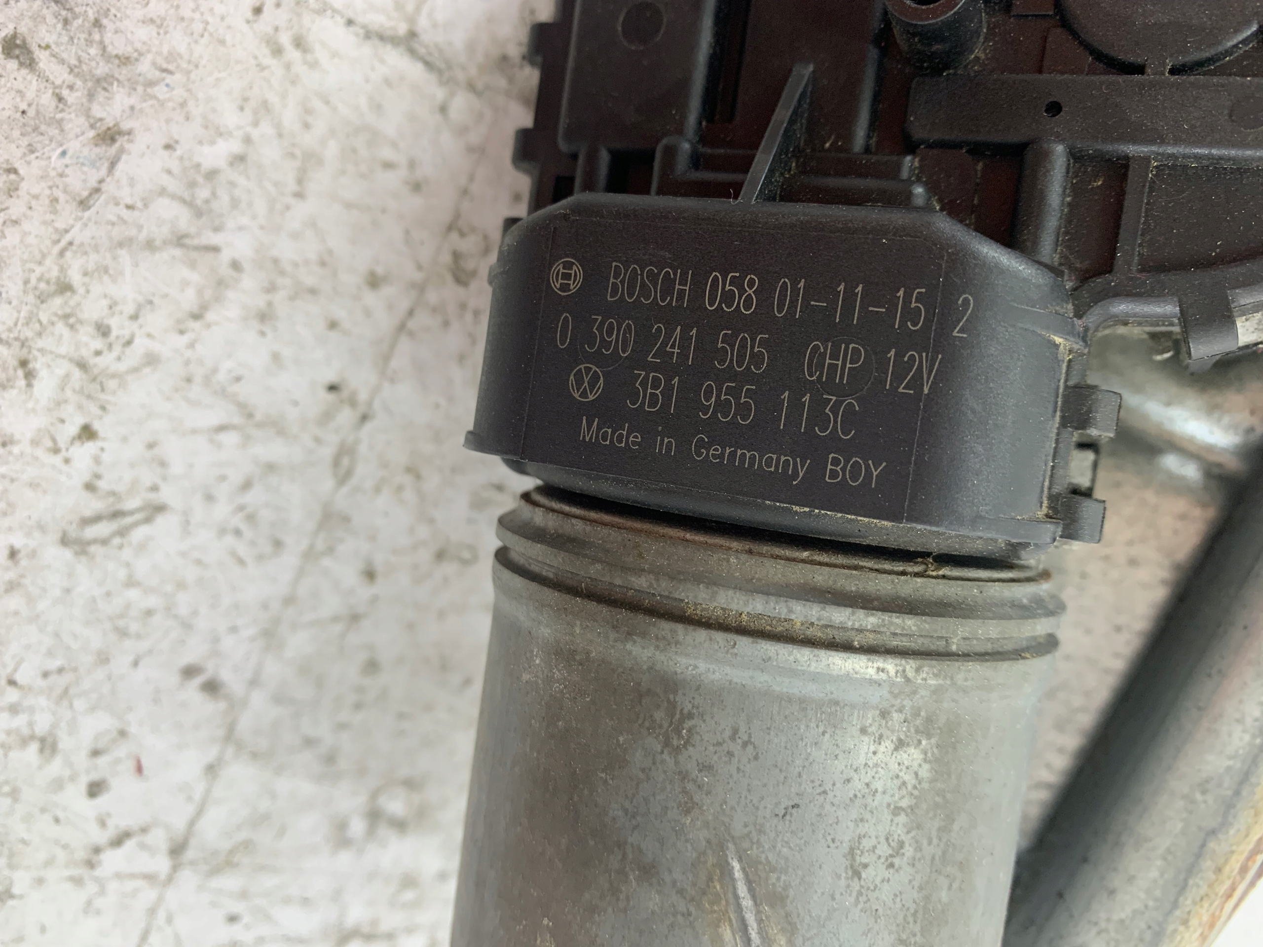 VW PASSAT B5 Wischergestänge vorne 3B1955113C
