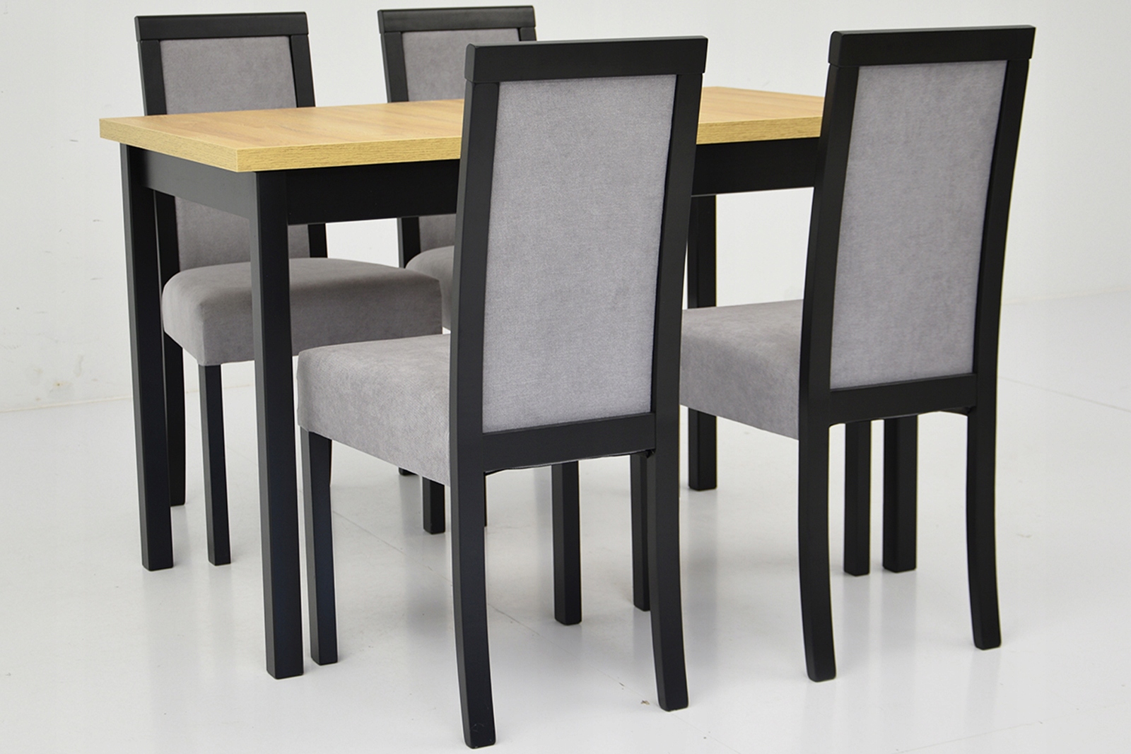 Kuchenny zestaw STÓŁ ROZKŁADANY i 4 krzesła czarne Marka Grande Meble