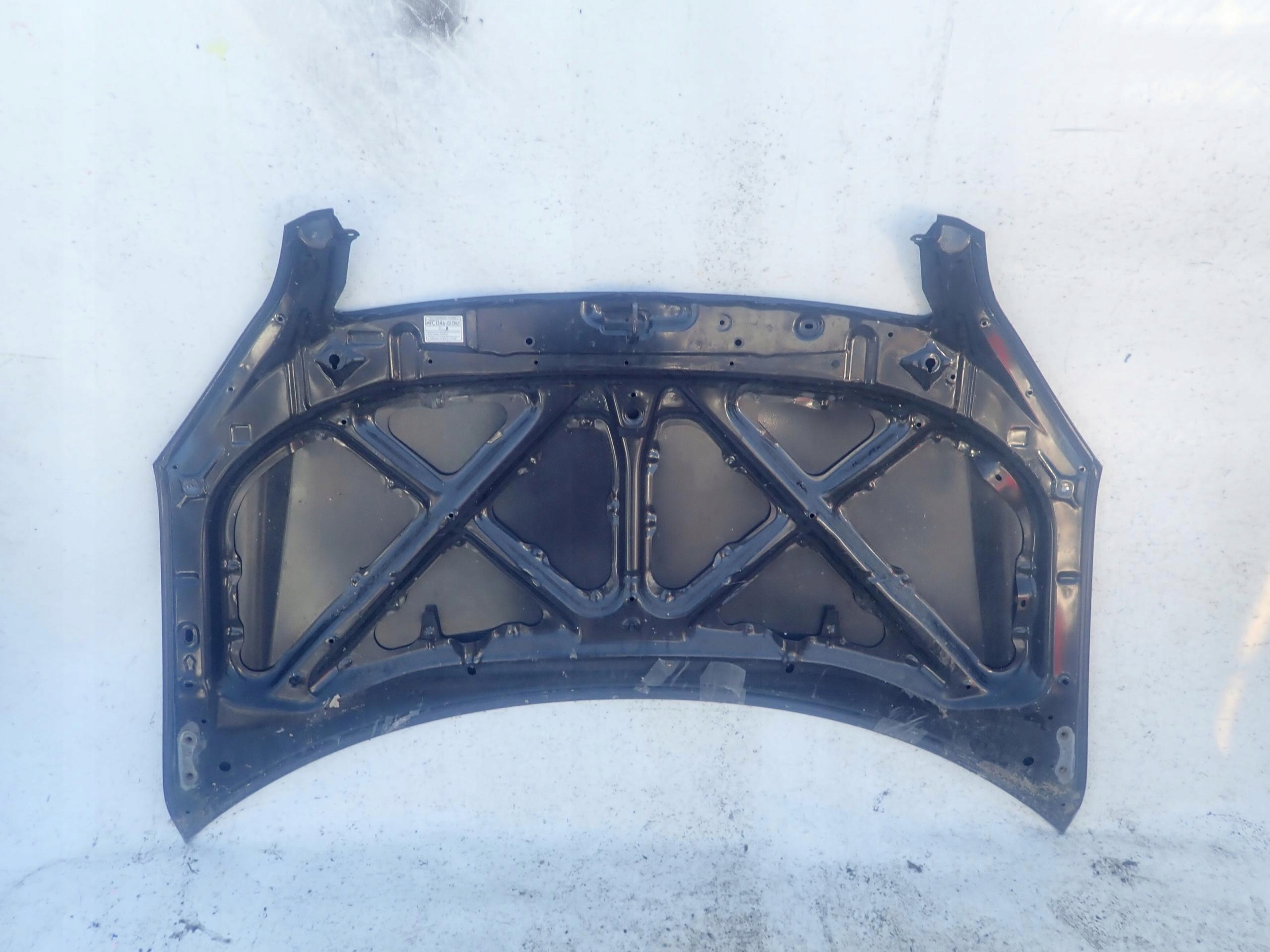 TOYOTA AVENSIS VERSO 01-06 Cofano