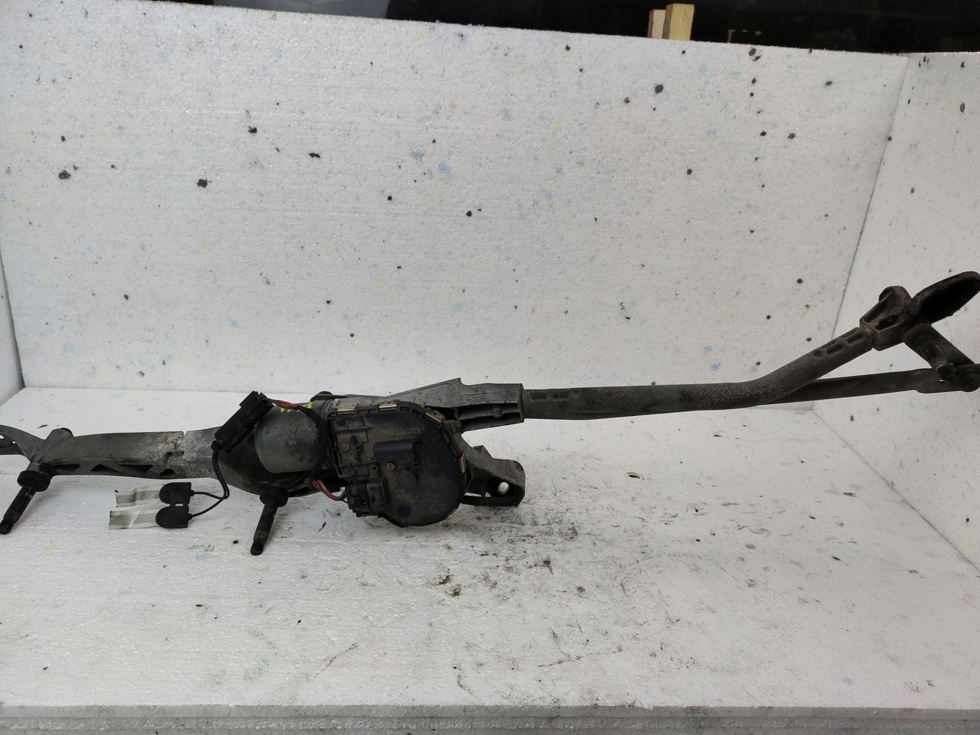 Wischergestänge Mercedes-Benz E w212 W212 2011 A2128201240