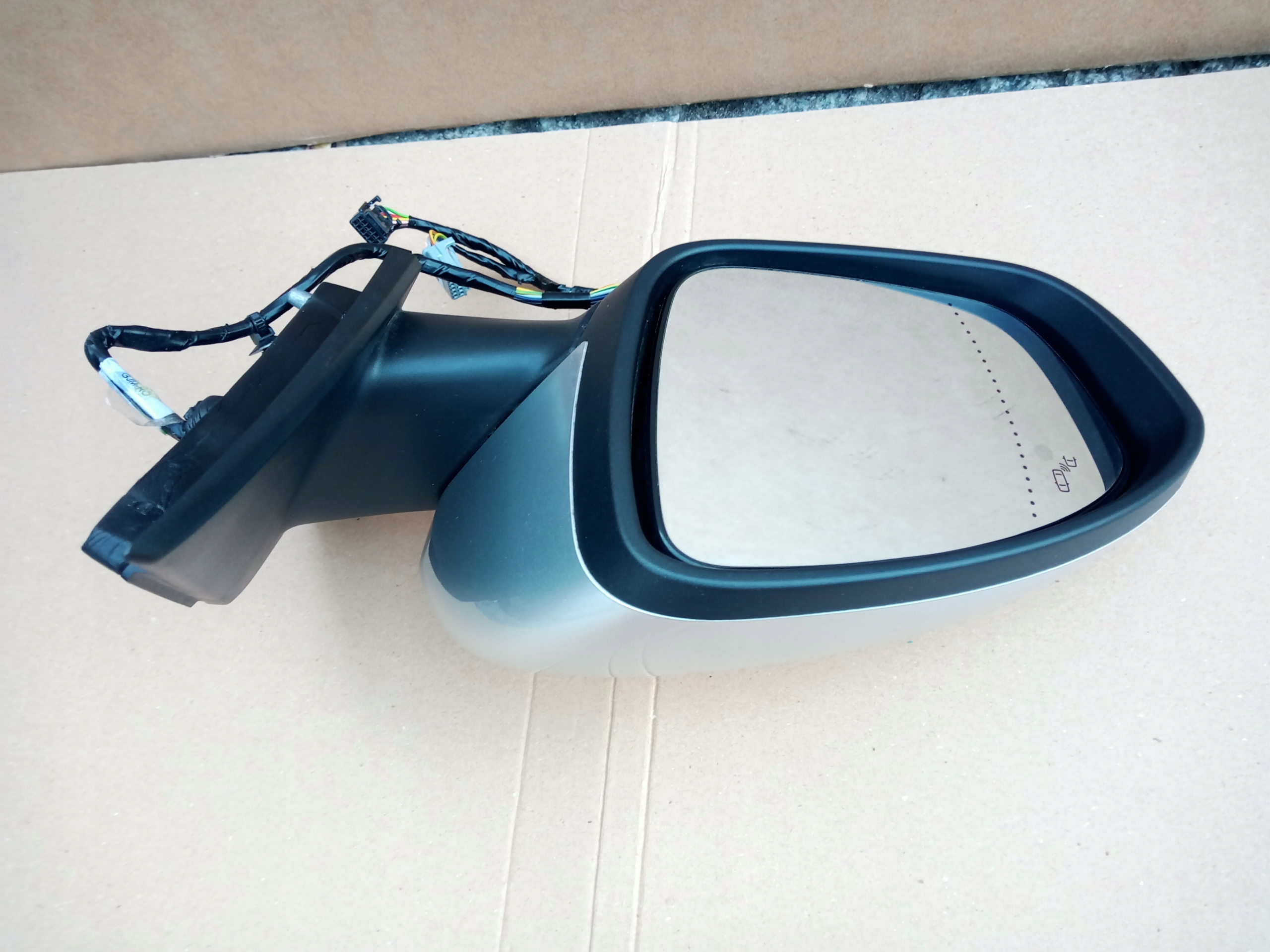 renault MEGANE IV зеркало левое 13PIN TED69