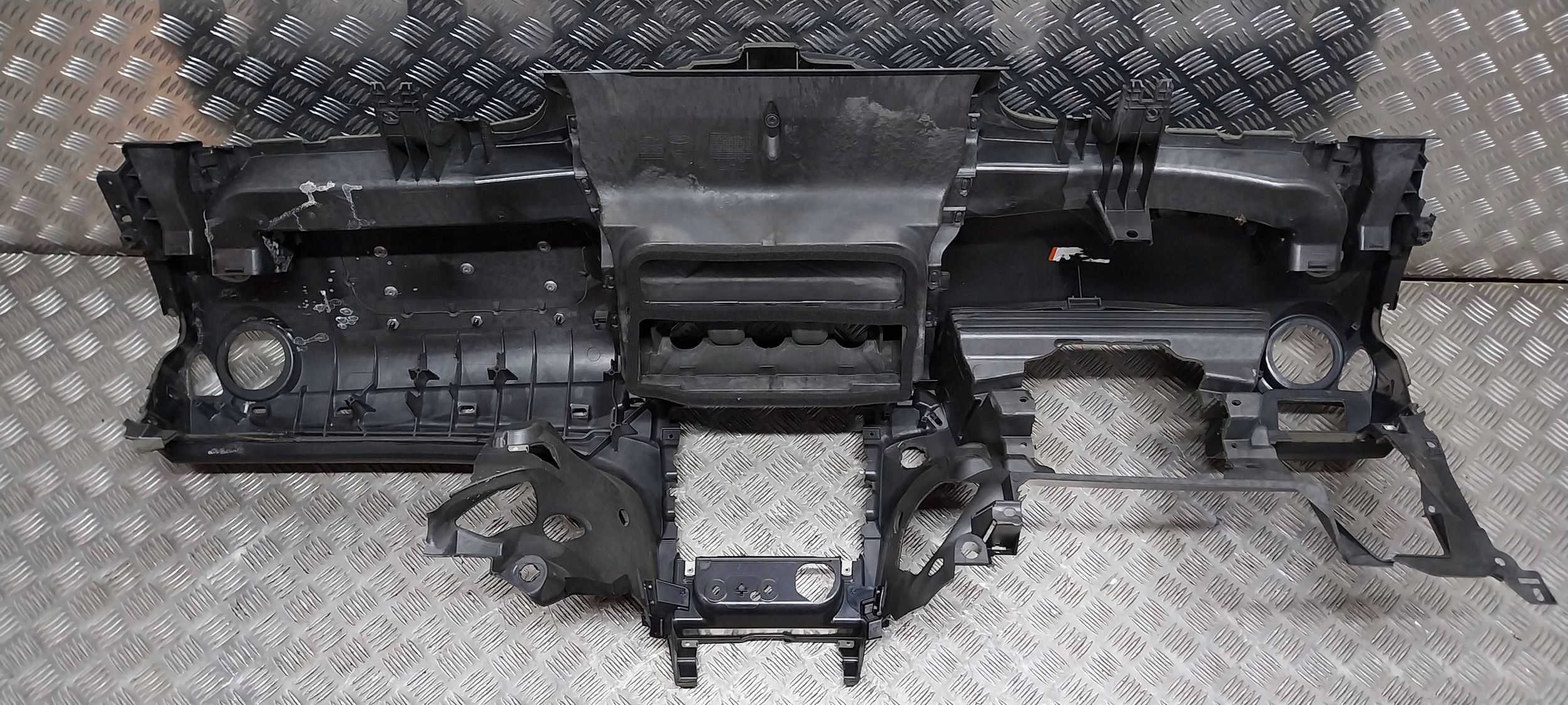 console dashboard instrument panel FORD S-MAX 06