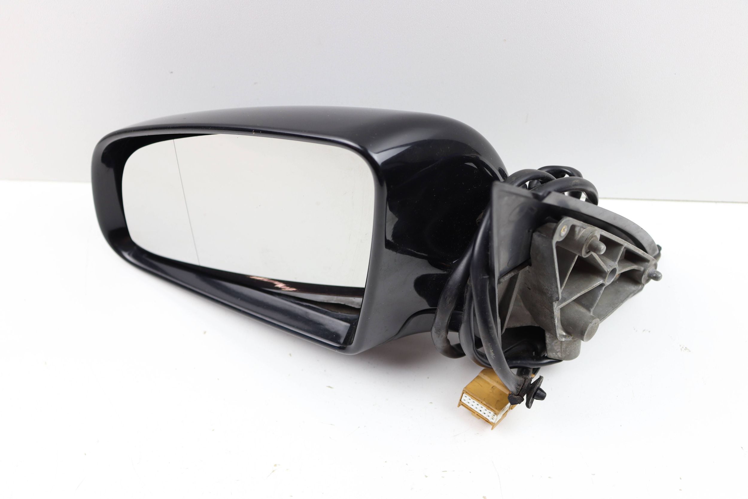 AUDI A4 mirror left 7 PIN LY9B E1010681 EUROPA
