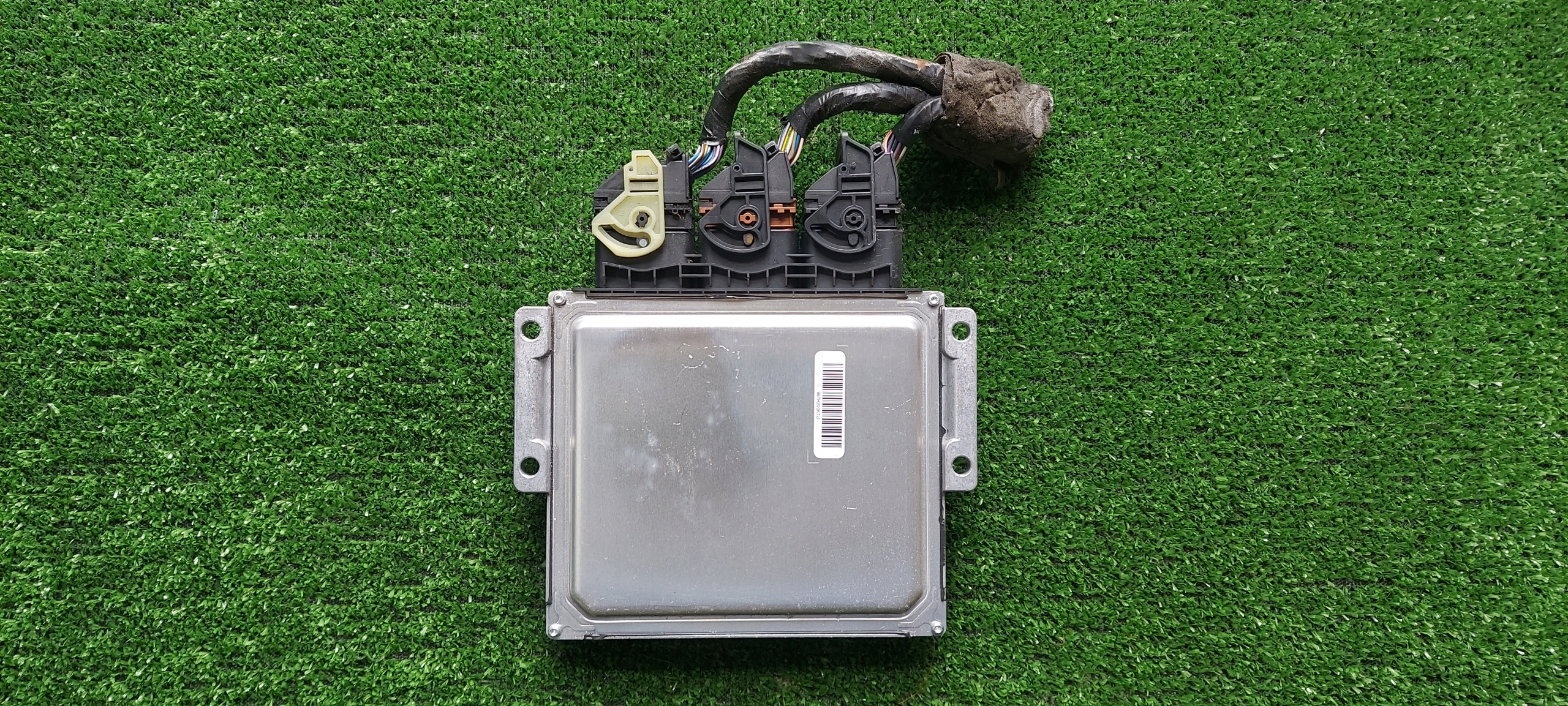 computer control unit +WTYCZKI BG91-12A650-SJ 28334098 *K6