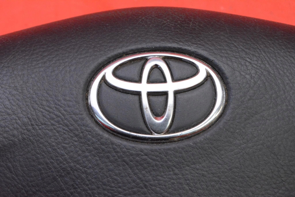 airbag driver´s TOYOTA COROLLA VERSO 2 II 04-09