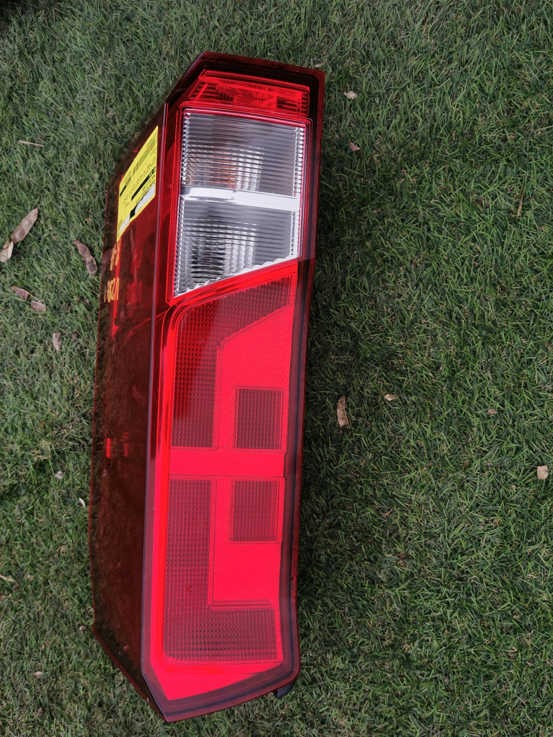 MAN TGE 16-26 light rear right original 7C0945096H