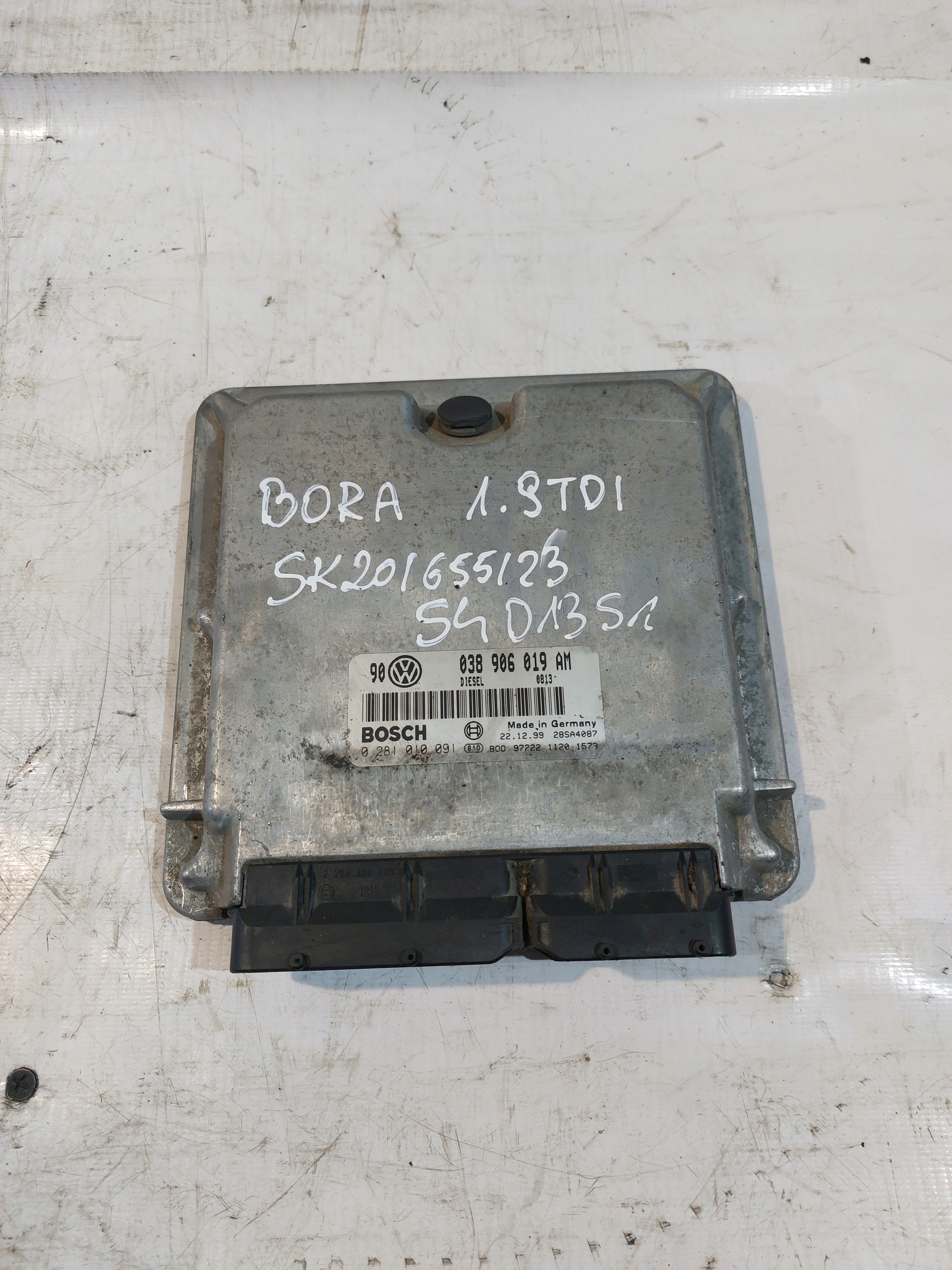 control unit of the engine VW BORA 1.9TDI 85KW
