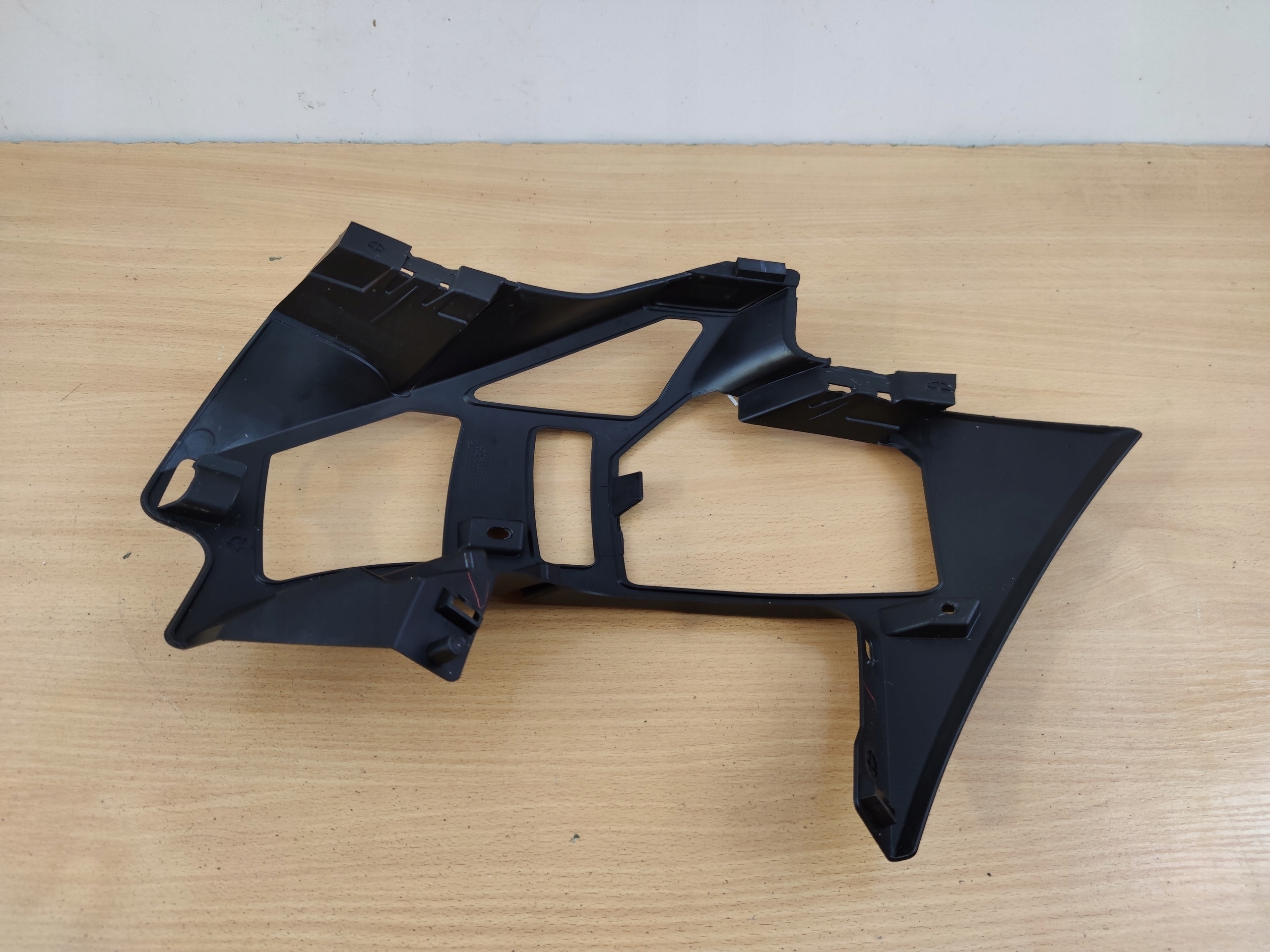 PEUGEOT 3008 5008 2 II right bumper bracket front