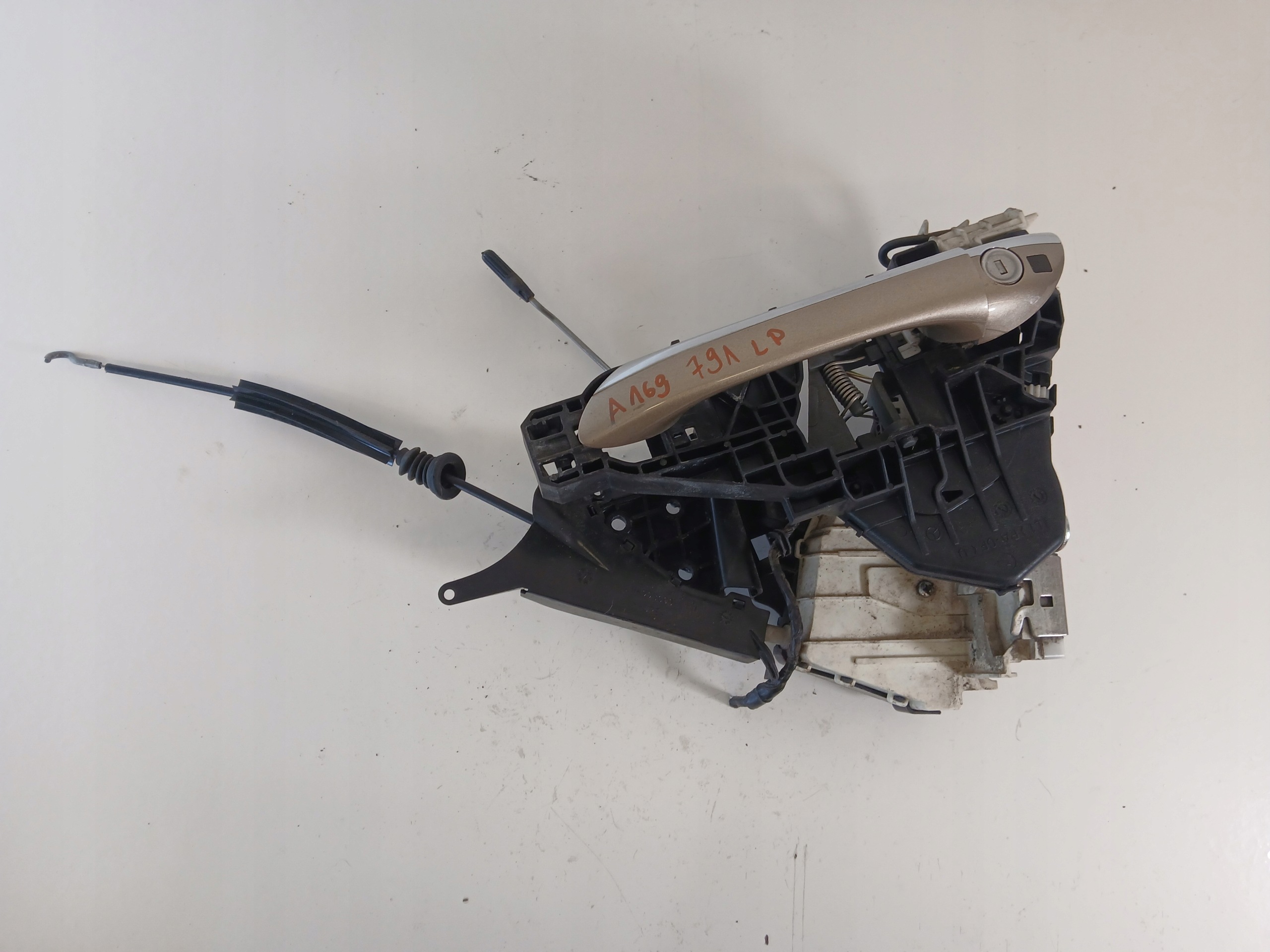 MERCEDES W169 handle exterior left front lock door