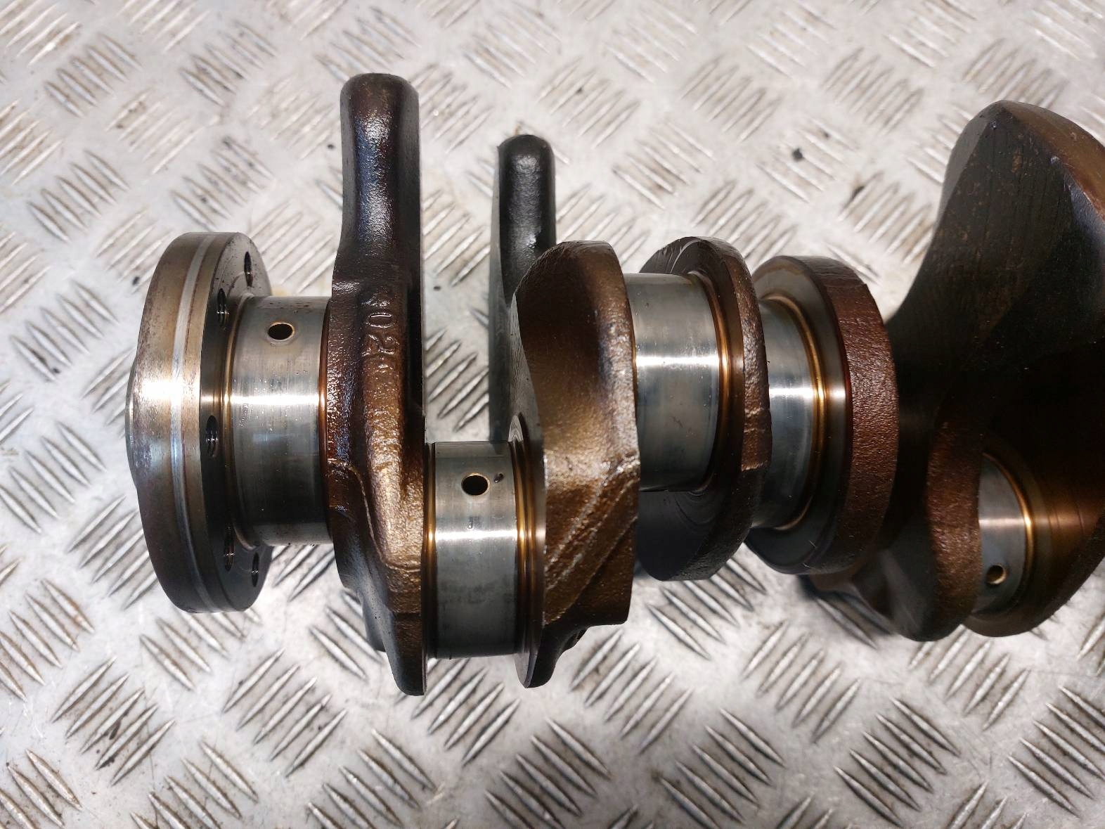 ALBERO MOTORE CITROEN C5 e XFX 3.0 V6
