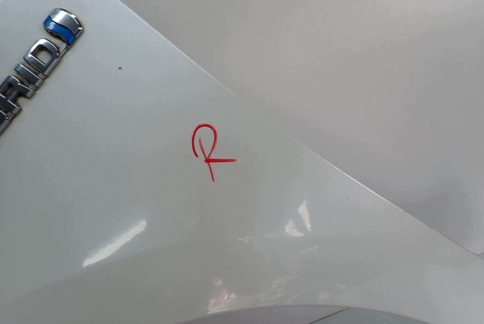 TOYOTA AURIS II 12- fender left front front