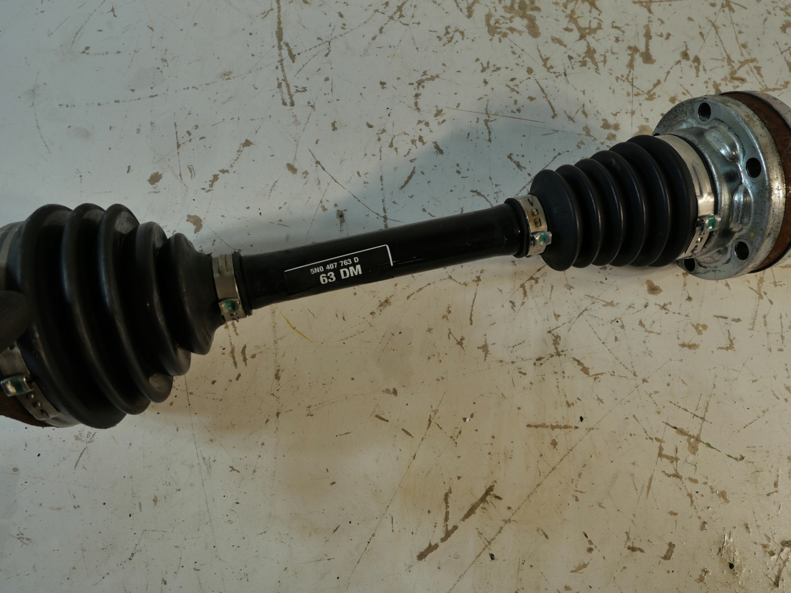 Semiasse Anteriore VW TIGUAN 5N0407763D