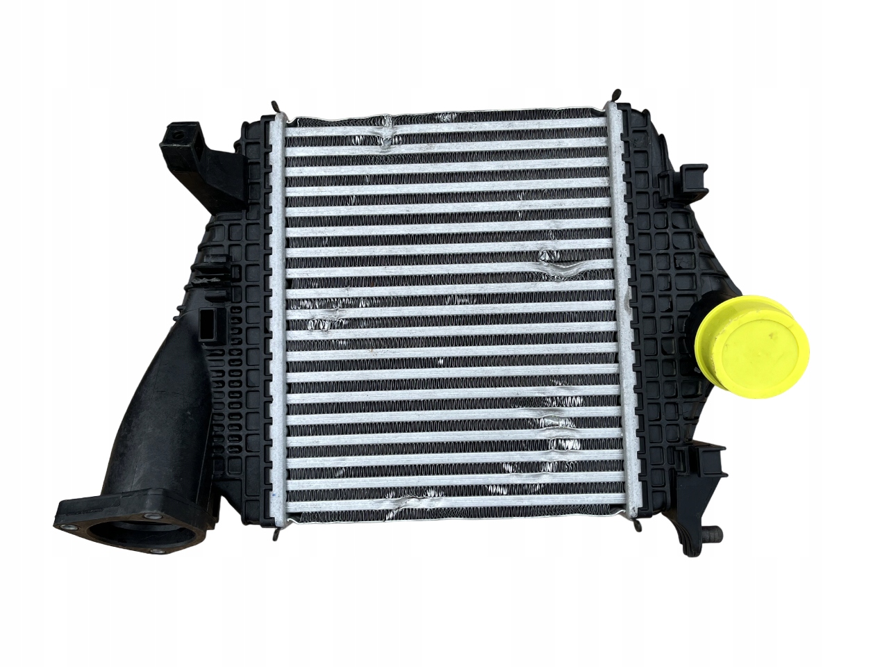 AUDI RSQ8 radiator right intercooler 4M0145804BT