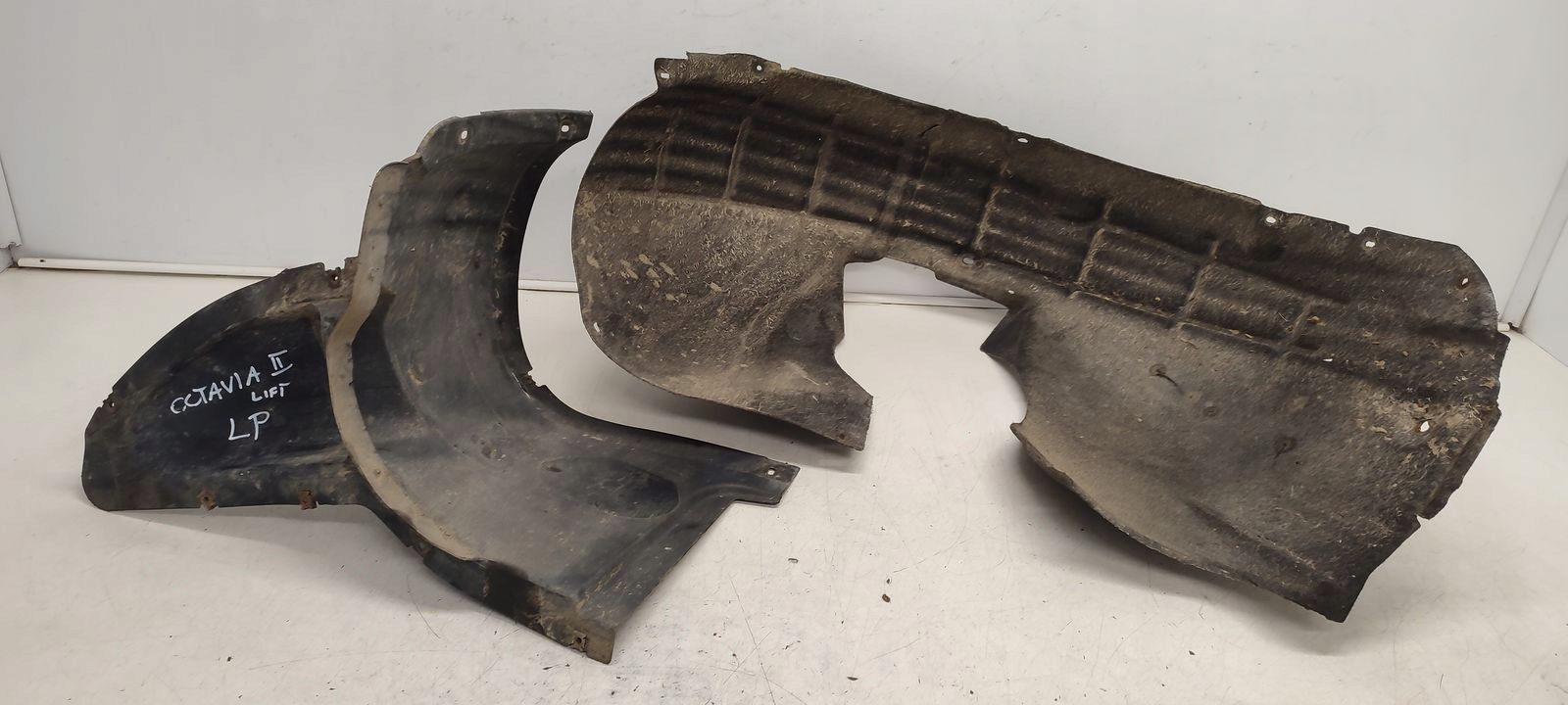 mudguard front front left Skoda Octavia II LIFT 1,4 TSI