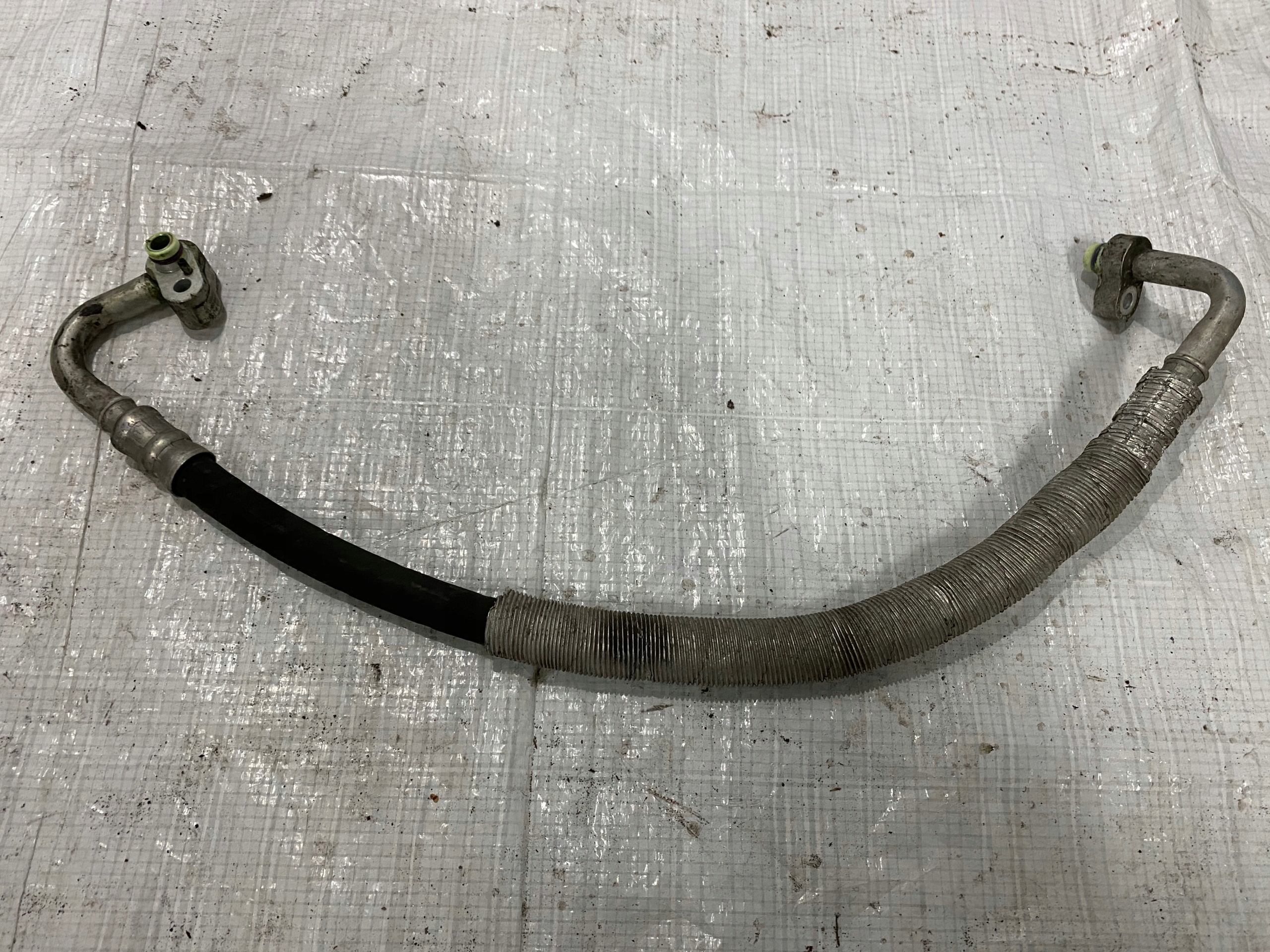 1K0820721 - VW AUDI SKODA SEAT ШЛАНГ ДЛЯ КОНДИЦИОНЕРА