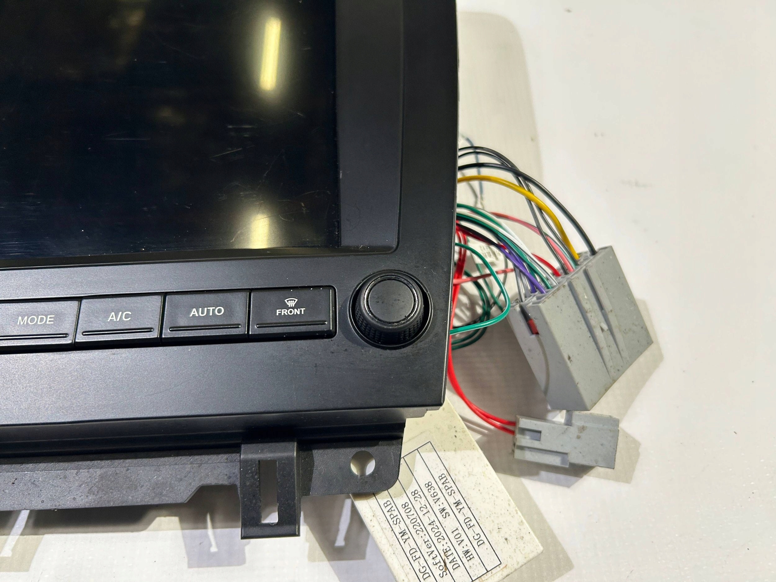 Radio ekran display panel tesla Ford Mustang 2010-2014
