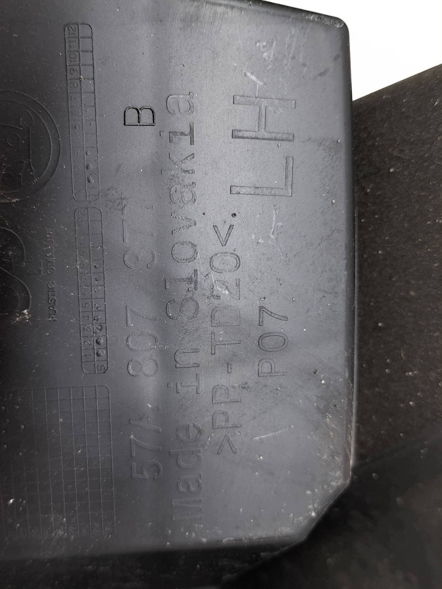 bumper bracket rear part KOMPLET Skoda Karoq and (2017-)