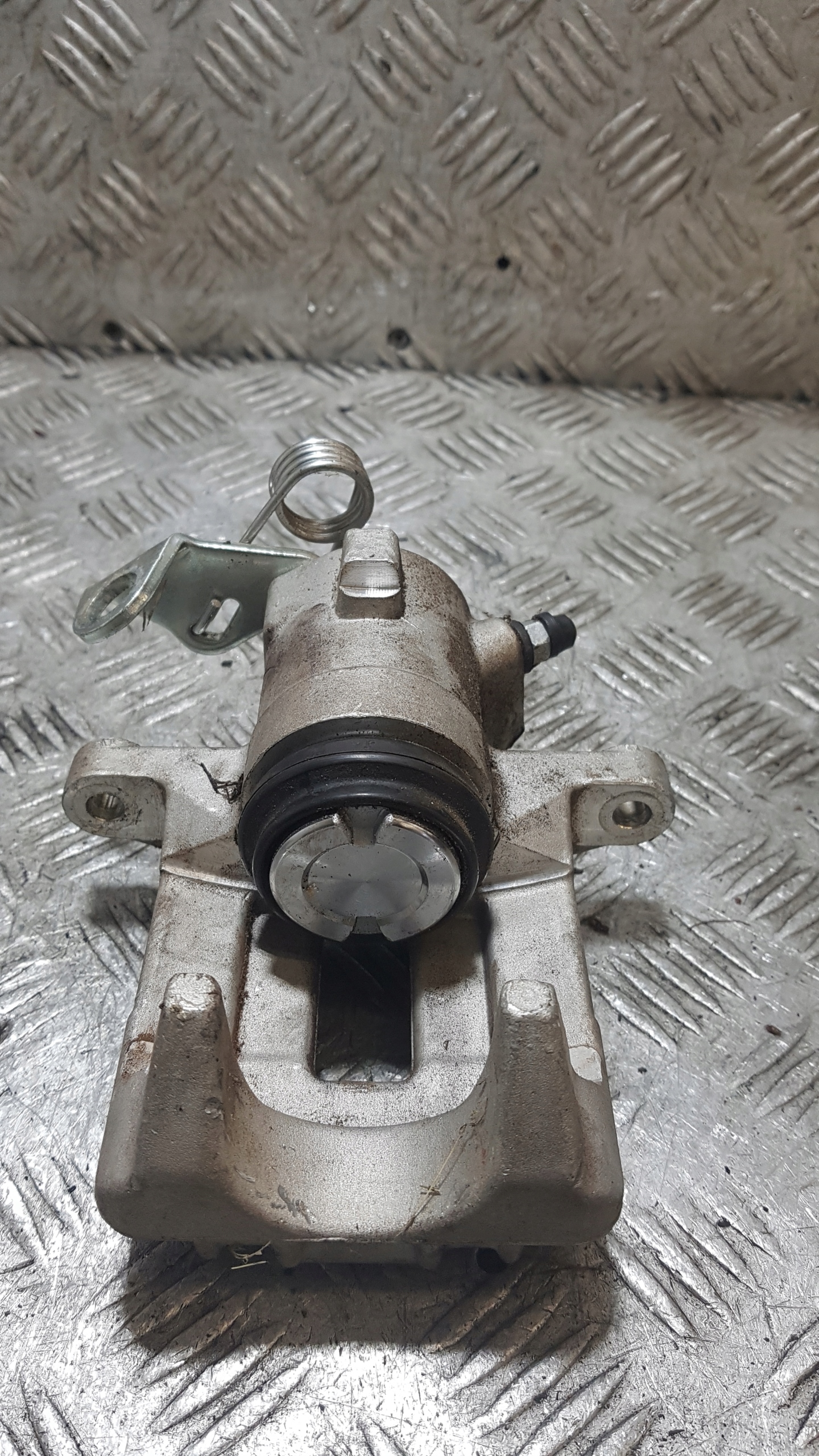 caliper brake left rear part rear VOLKSWAGEN GOLF 4