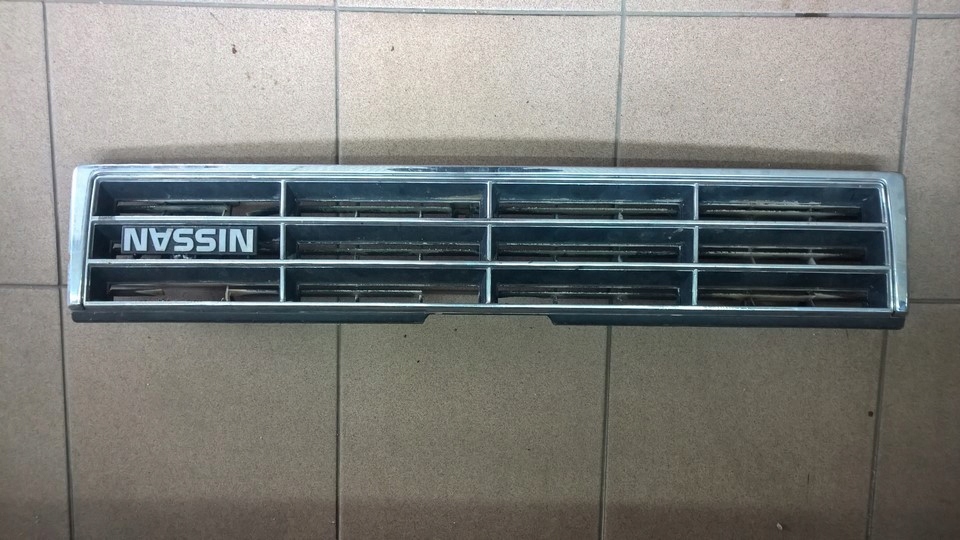 Grill NISSAN STANZA NISSAN