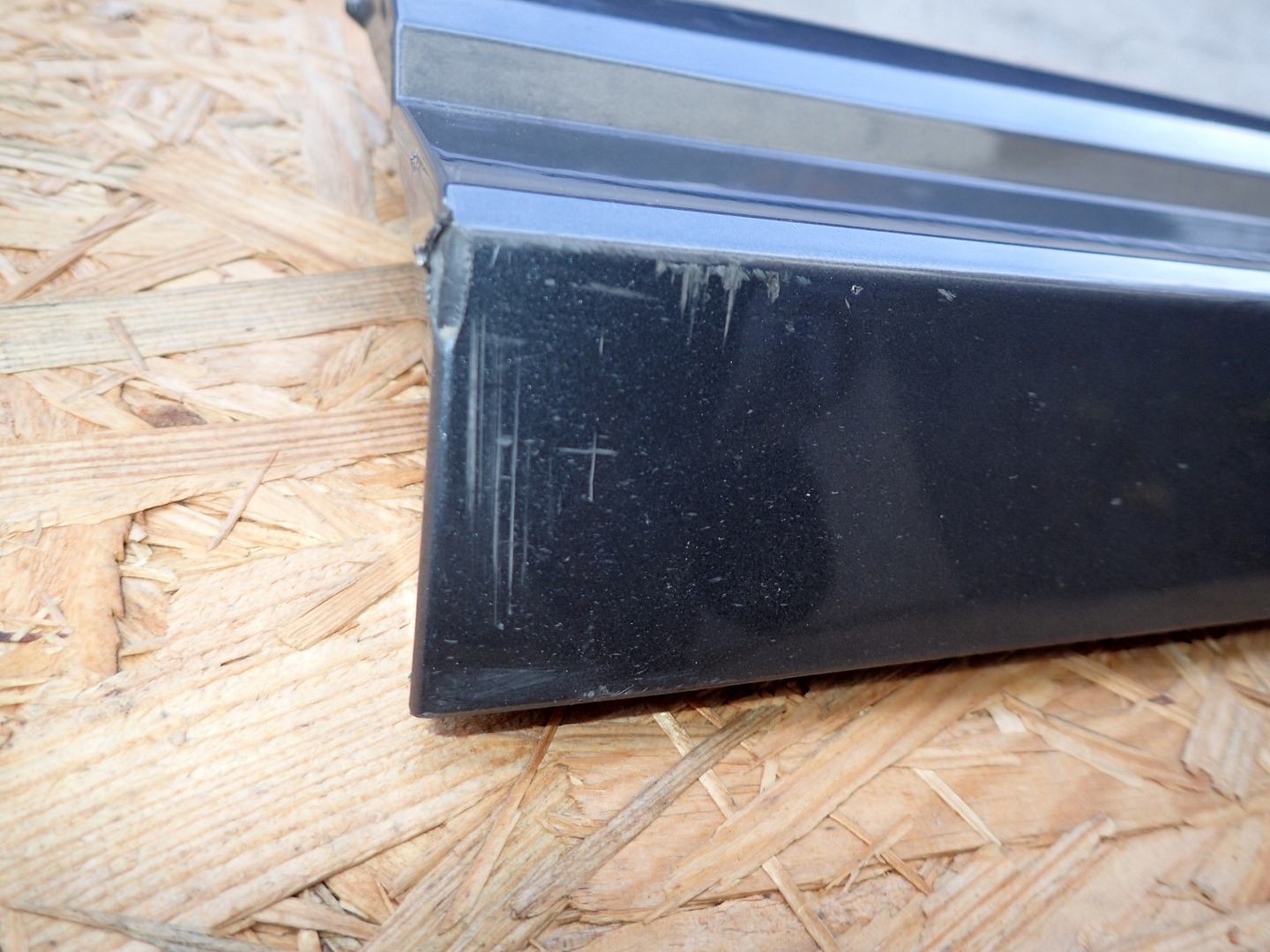 moulding for door right front AUDI Q3 8U0853960D