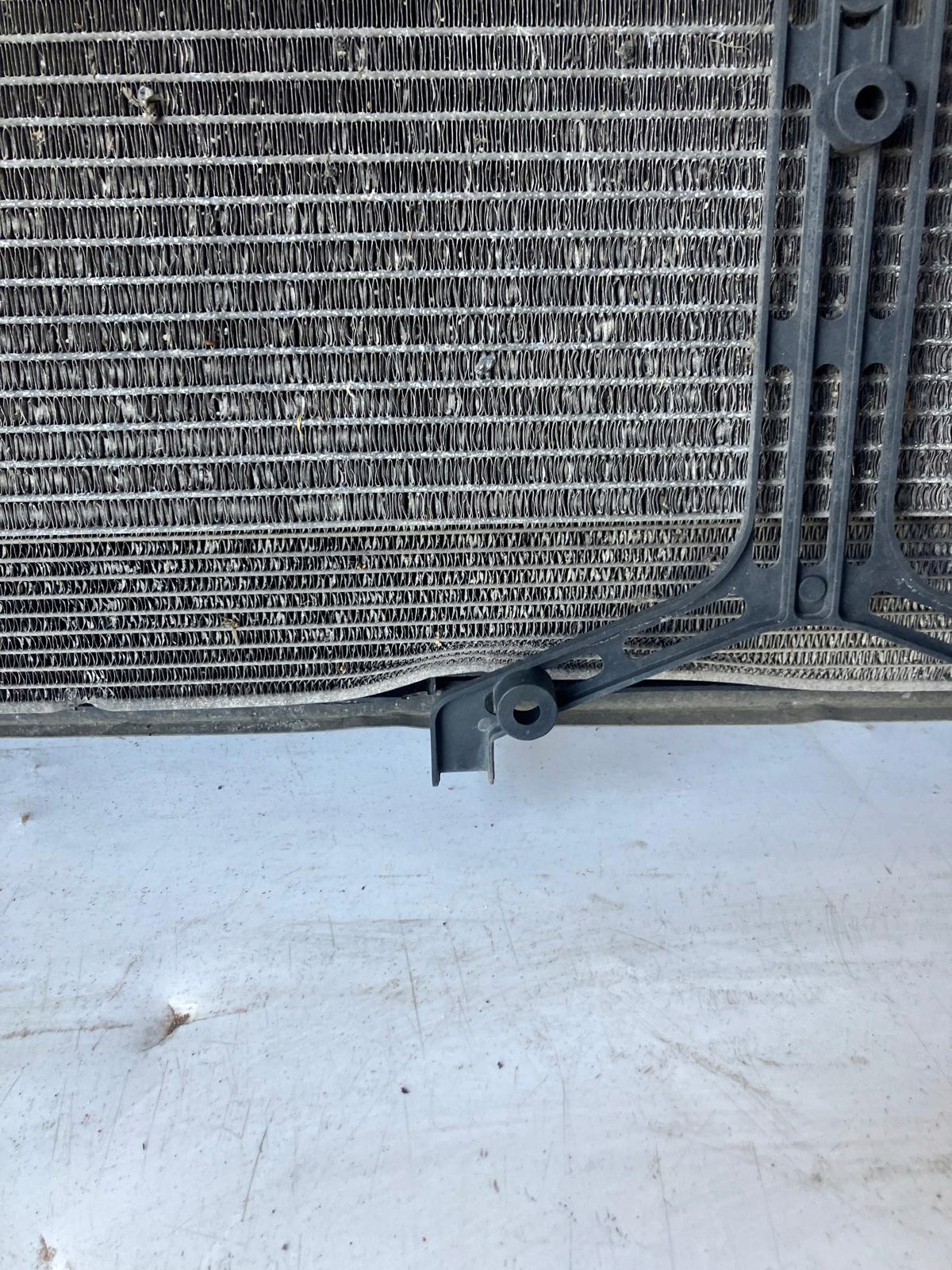 support panel for radiators radiator C4 PICASSO II 308 T9