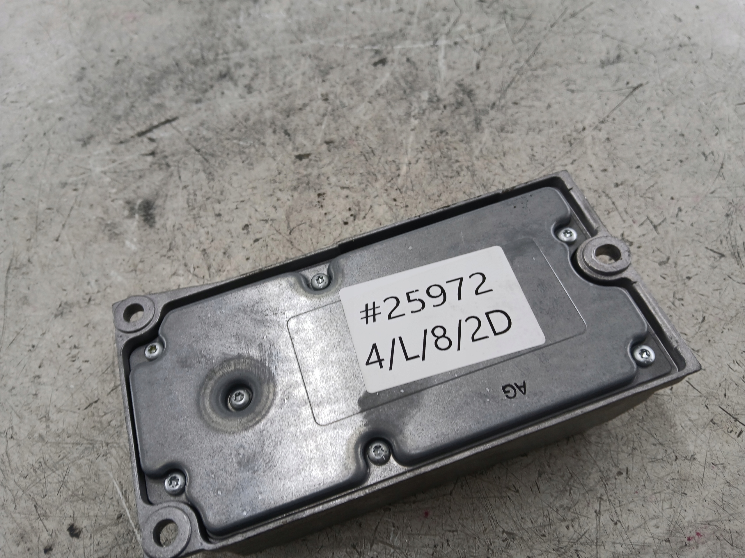 VOLVO V70 II 2.4 D5 SENSOR airbag P30667469