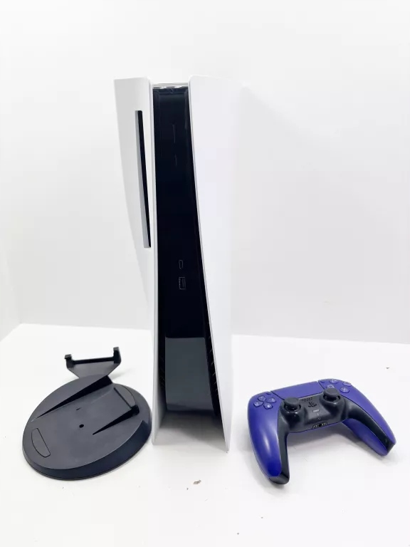 SONY - PlayStation 5  PS5 825GB本体★ Konsole PS5 - POJEMNOŚĆ DYSKU TWARDEGO: 825 GB - niskie ceny
