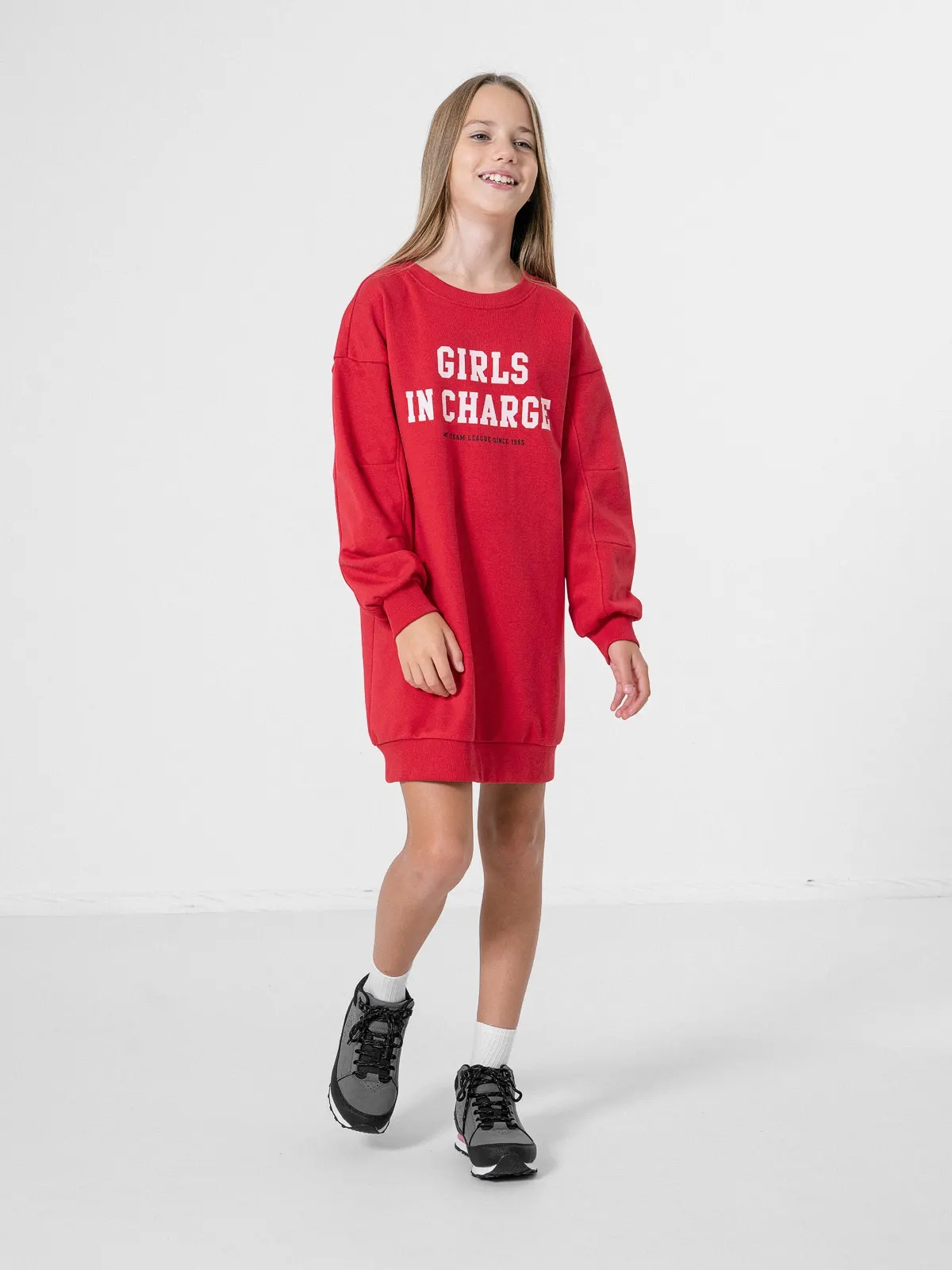 SUKIENKA DZIEWCZĘCA 4F DRESOWA JSUDD001 158/164 Kod producenta HJZ22-JSUDD001-62S