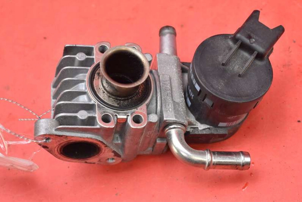 EGR valve 7548415-04 BMW E90 E91 3.0i 218 KM 04-10