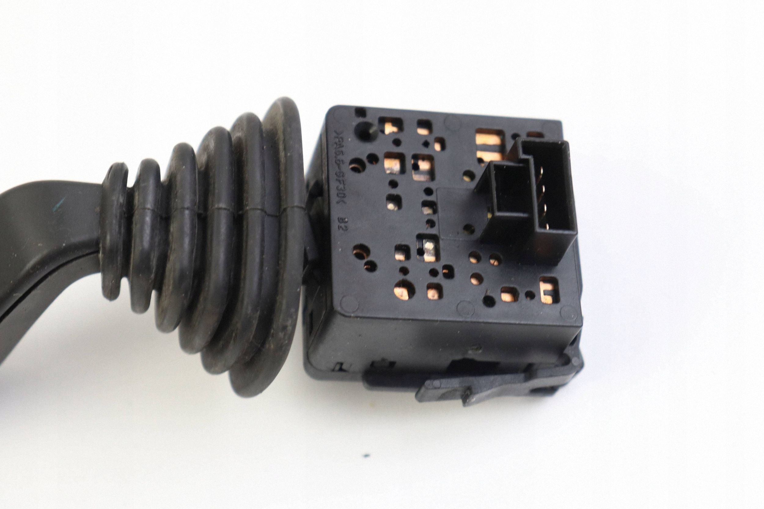 OPEL MERIVA A CORSA C commutateur commande commodo essuie glace commodo 09185417