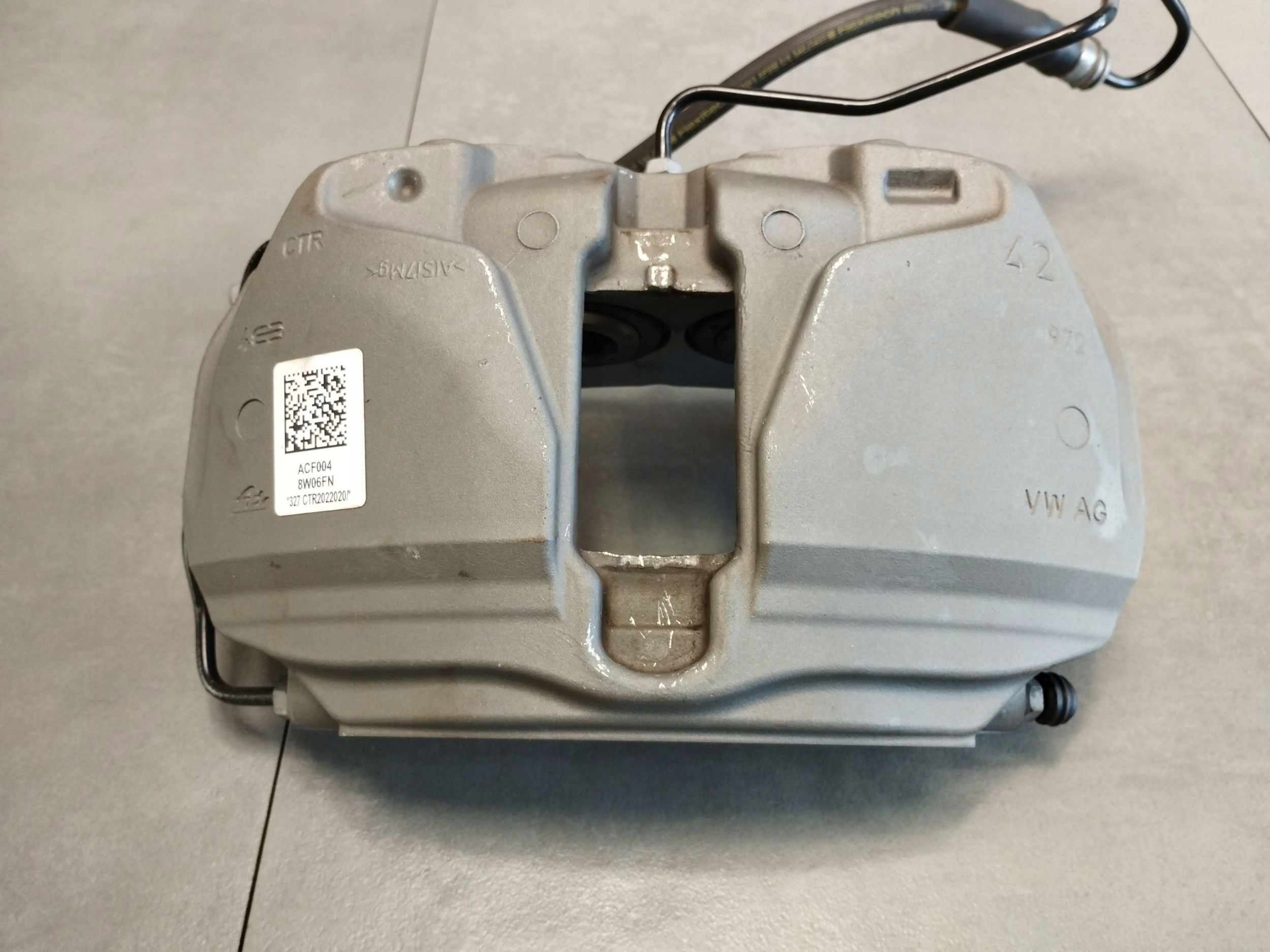 Audi A6 Allroad C8 2022 caliper right front 8W06FN