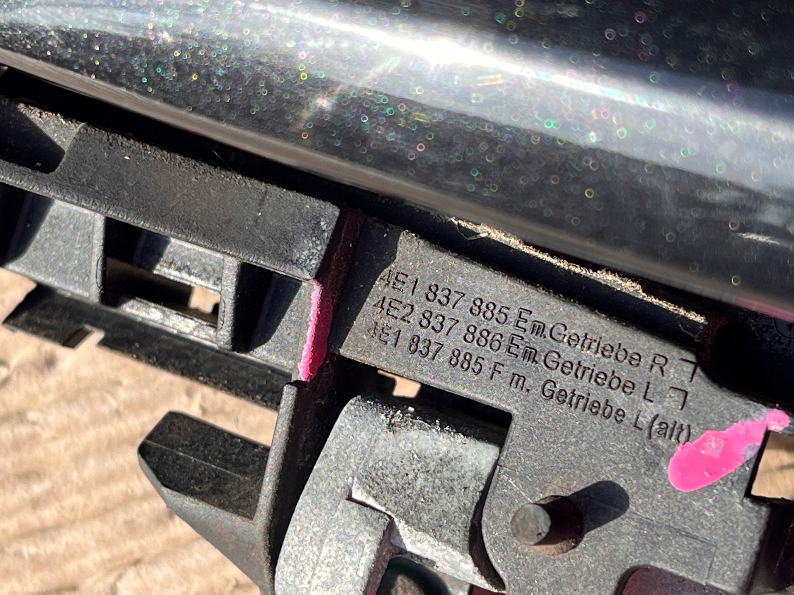 AUDI A8 D3 handle right rear part 4E1839885E LZ9Y