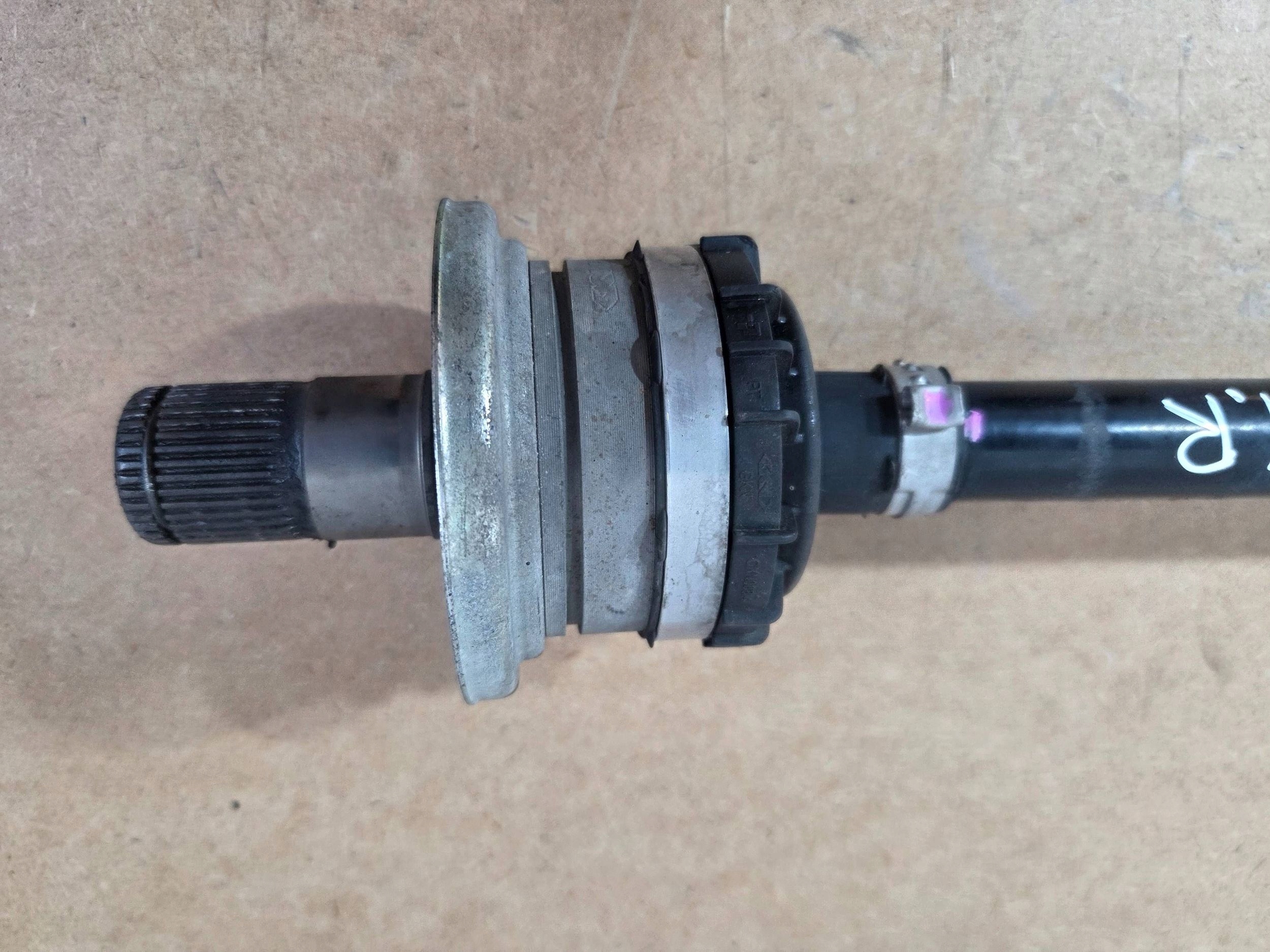 Audi RS3 8Y semi-axis rear right 5WA501204 (T87)