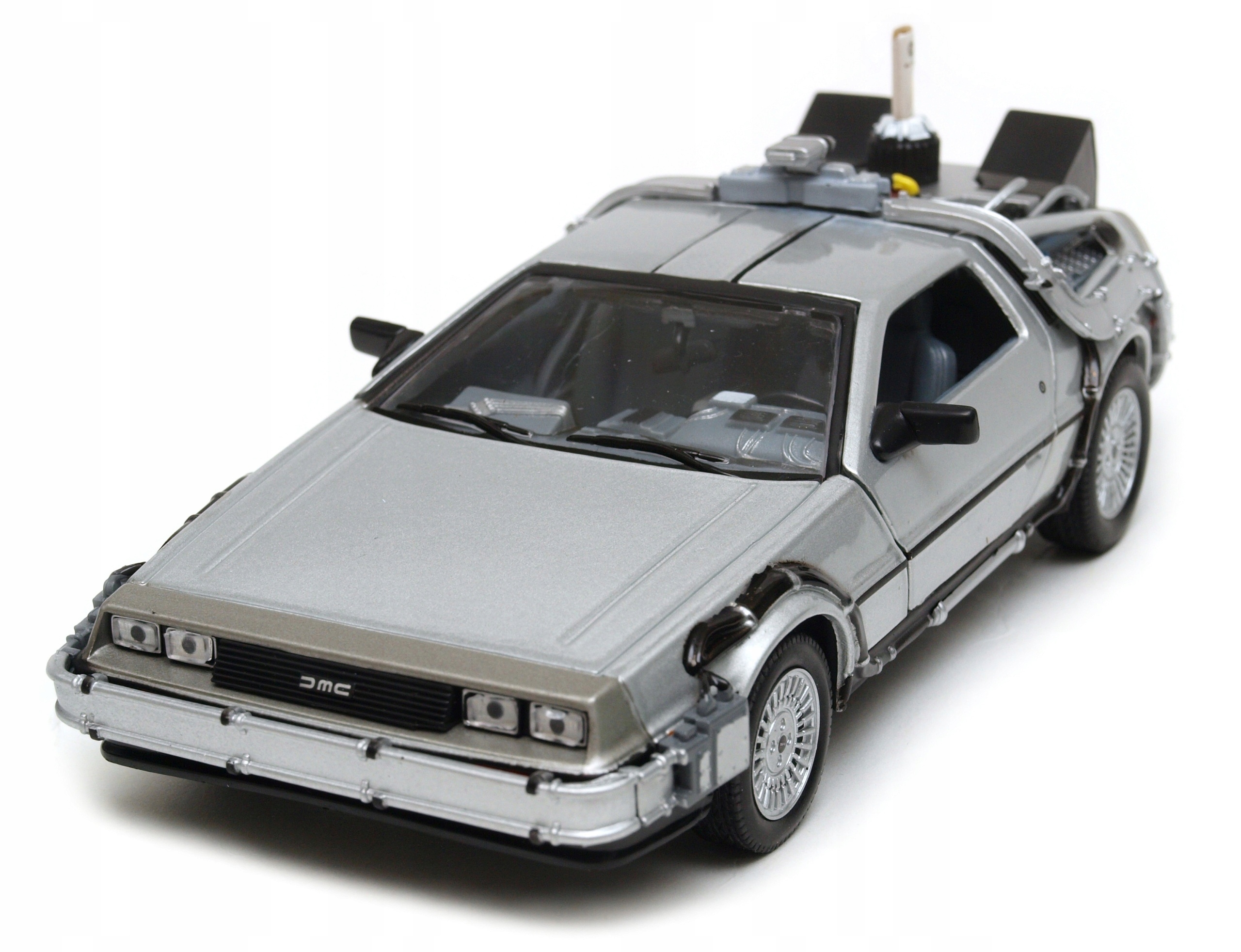 Delorean назад в будущее 2 1:24 Welly