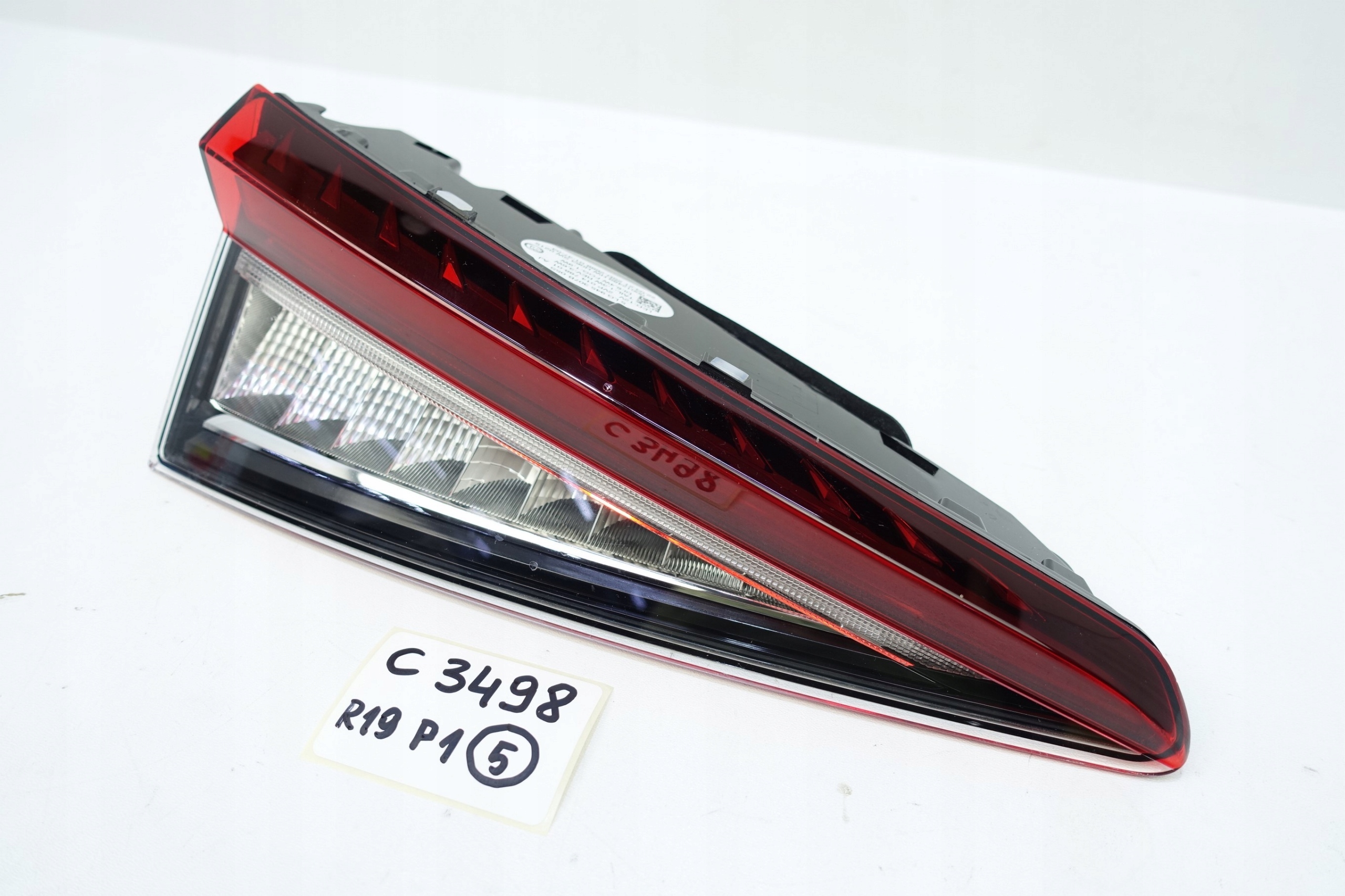 light left rear part left rear SKODA ENYAQ 5LG